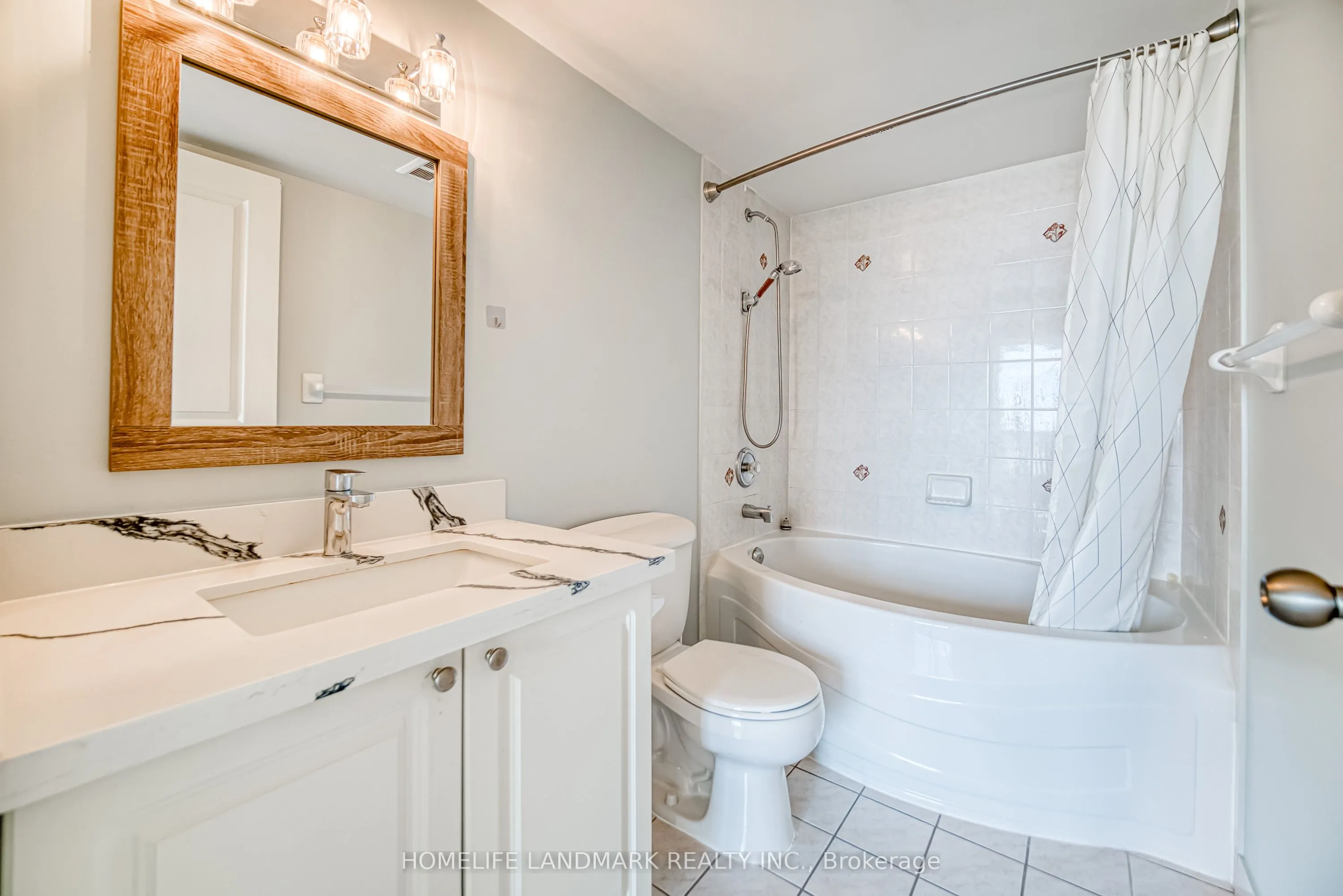 2545 Erin Centre Boulevard, #908