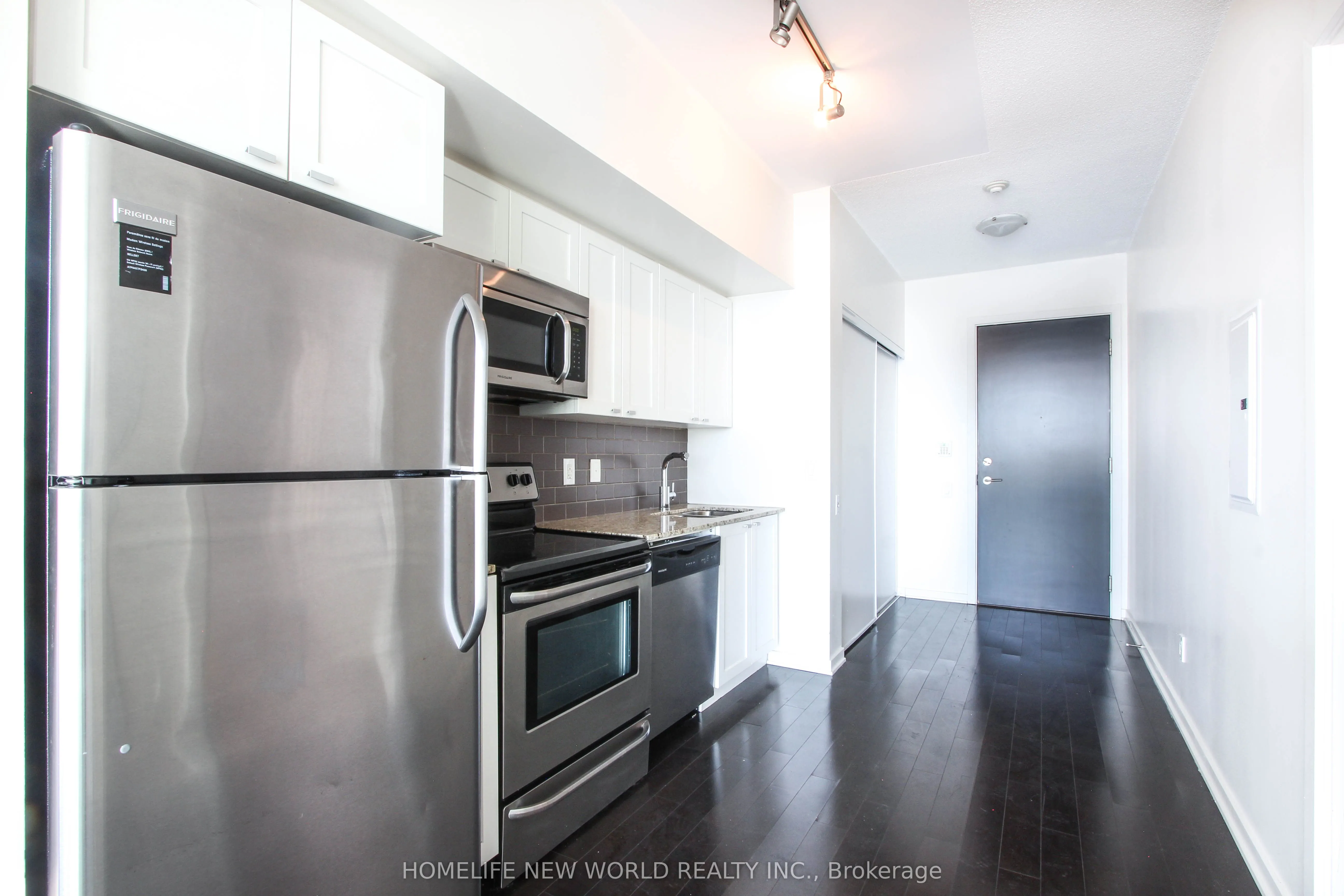 105 The Queensway, #3309