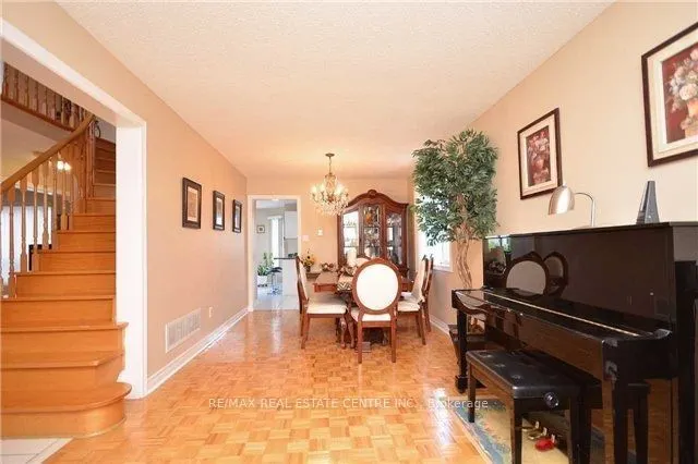 3557 Old Orchard Park Drive