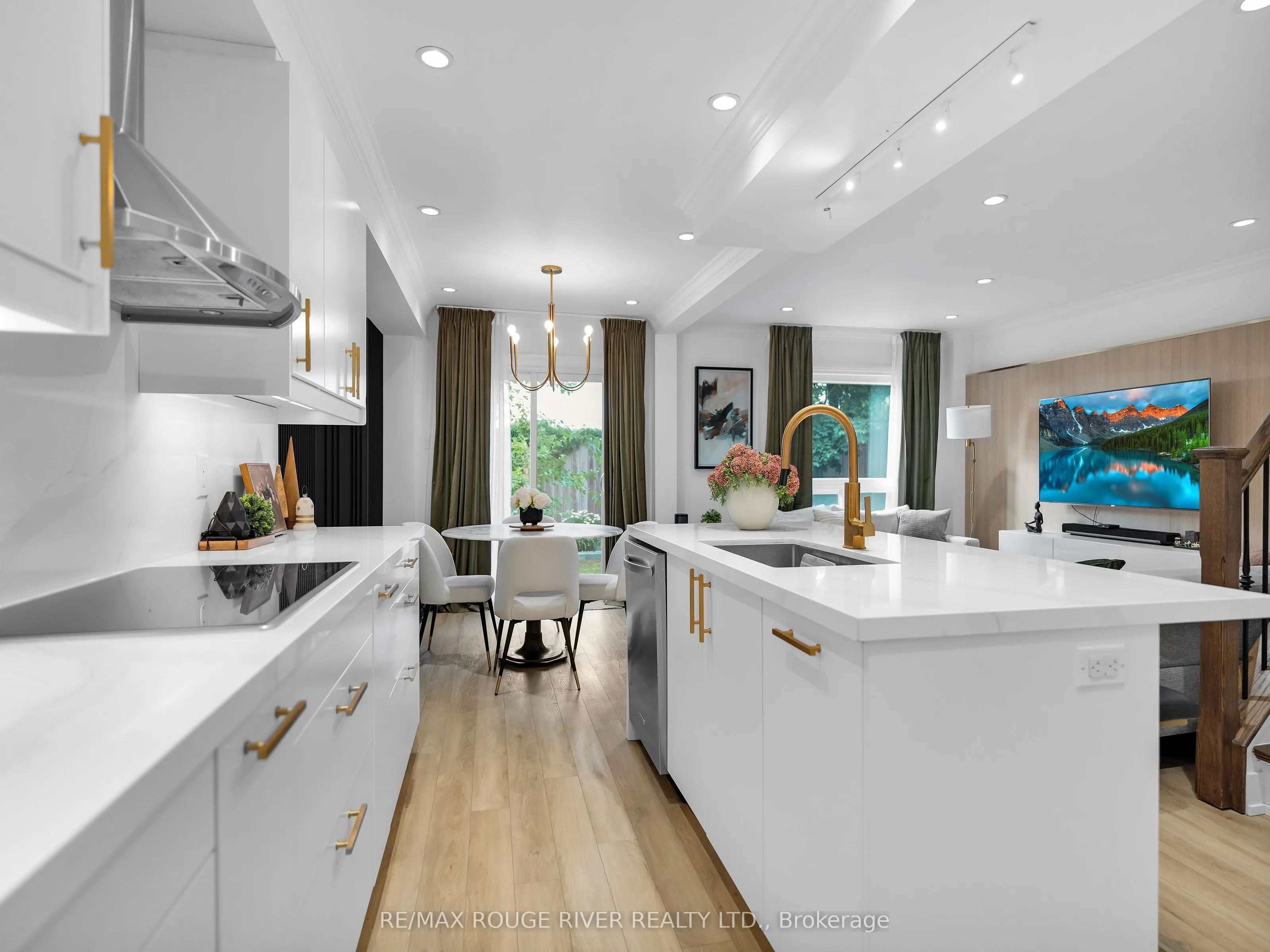 4635 Regents Terrace, #37