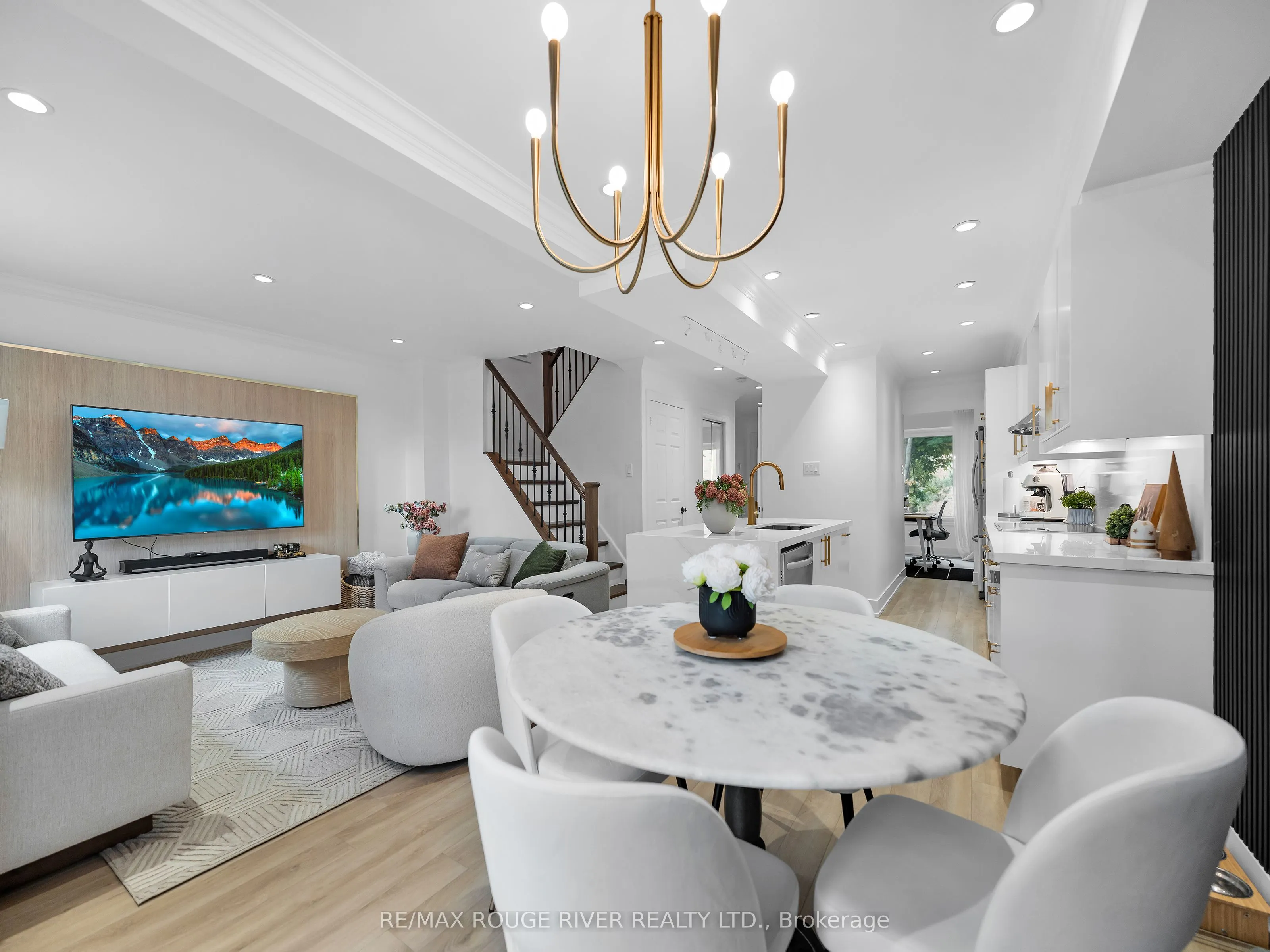 4635 Regents Terrace, #37