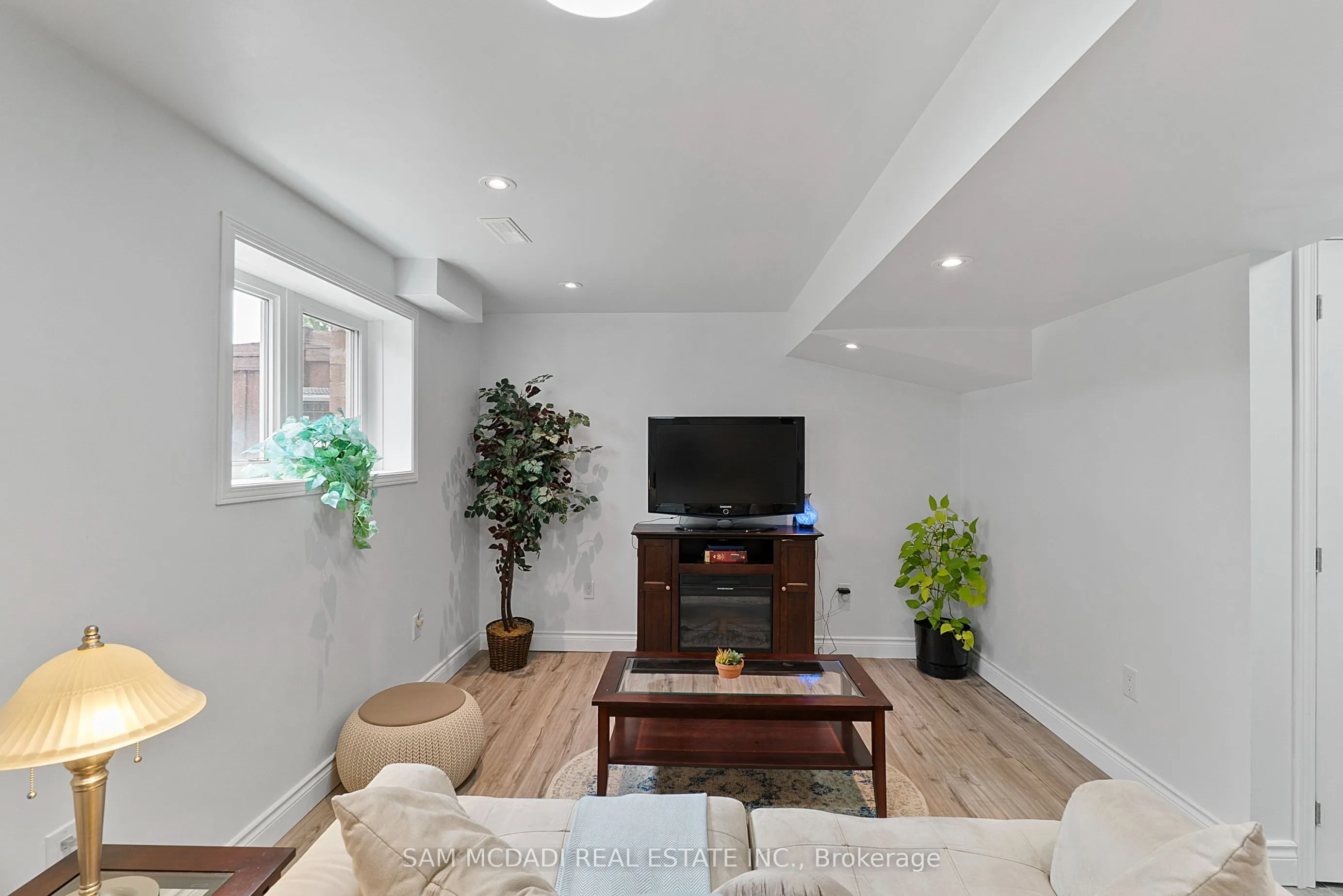 216 Ruhl Drive