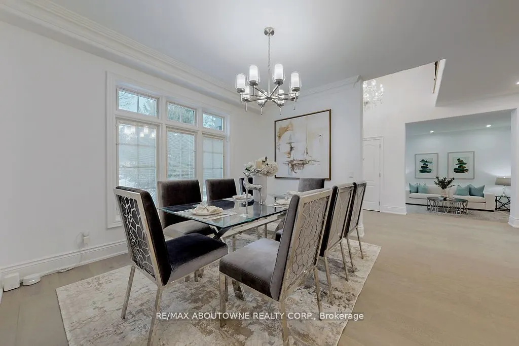 116 Parkwood Court