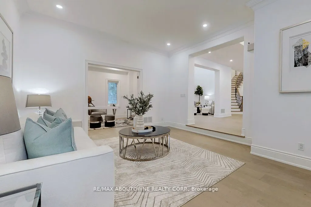116 Parkwood Court