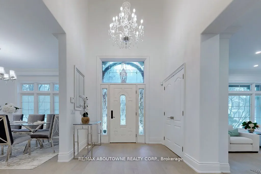 116 Parkwood Court