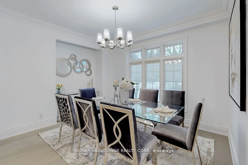 116 Parkwood Court