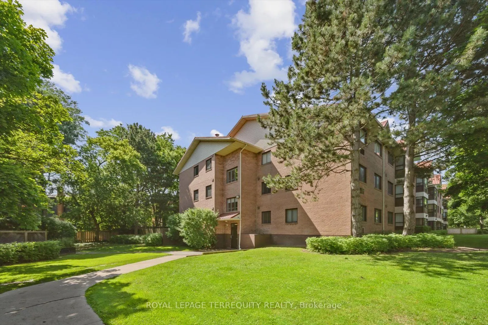 1275 Cornerbrook Place, #208