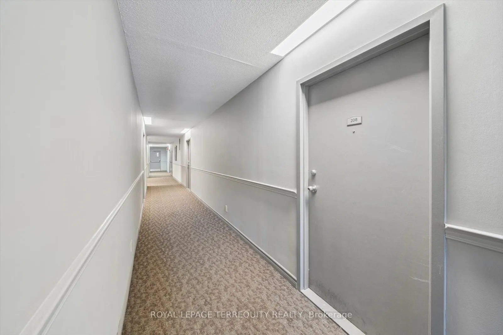 1275 Cornerbrook Place, #208