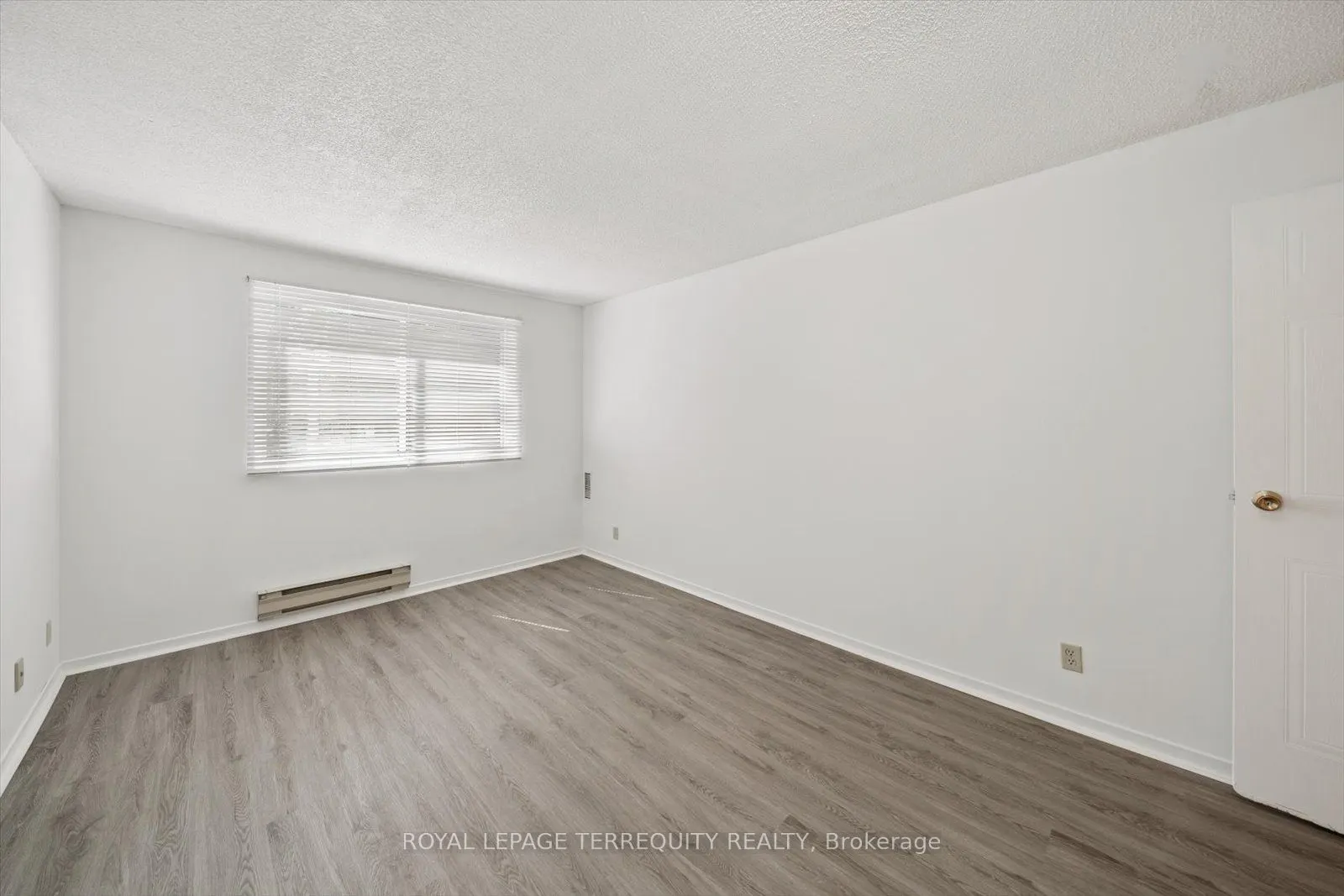 1275 Cornerbrook Place, #208
