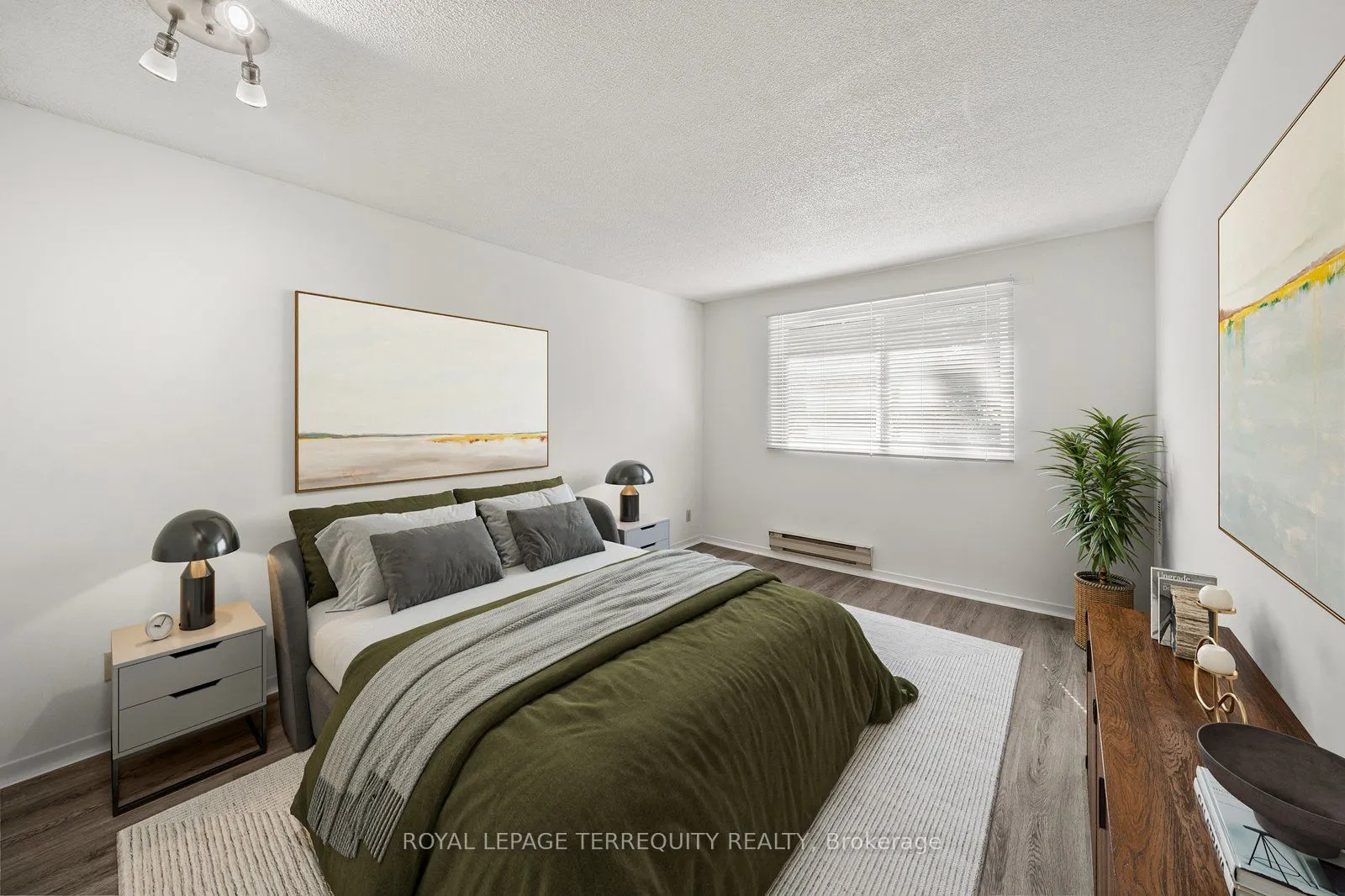 1275 Cornerbrook Place, #208