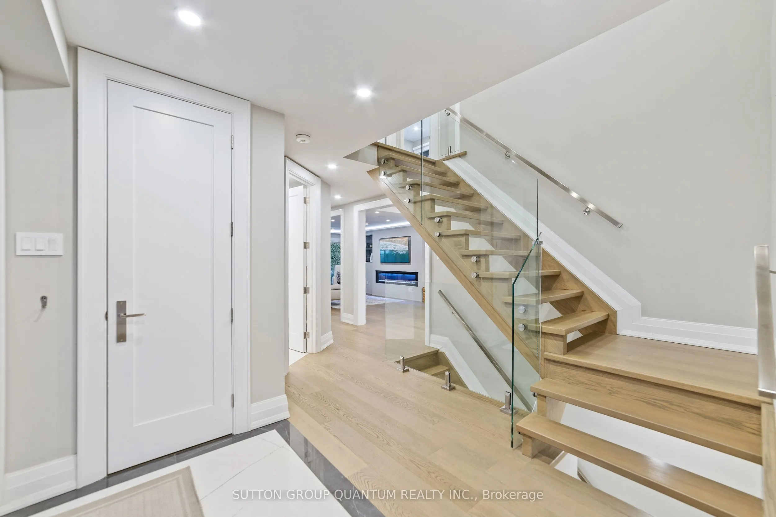 1857 Friar Tuck Court