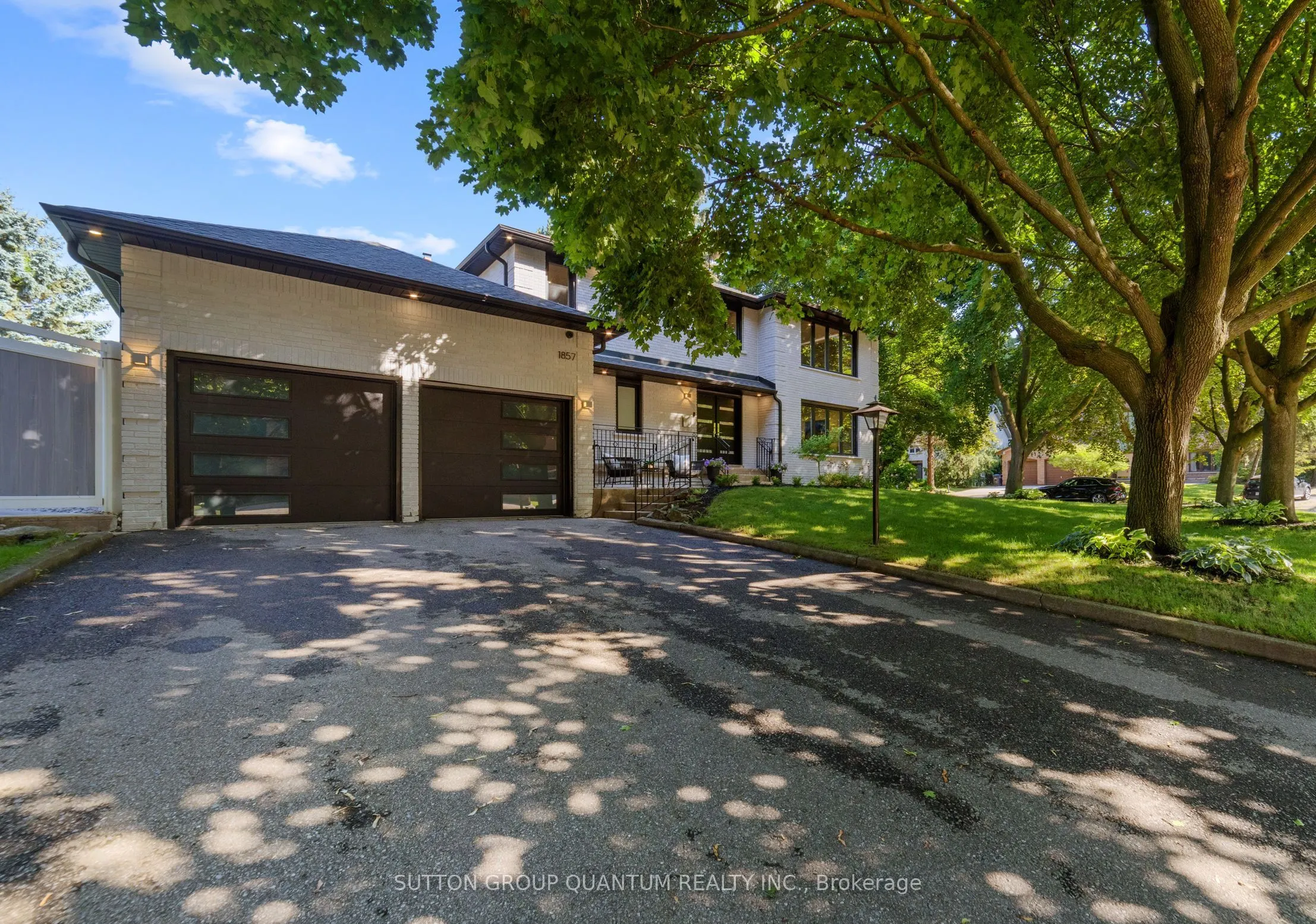 1857 Friar Tuck Court