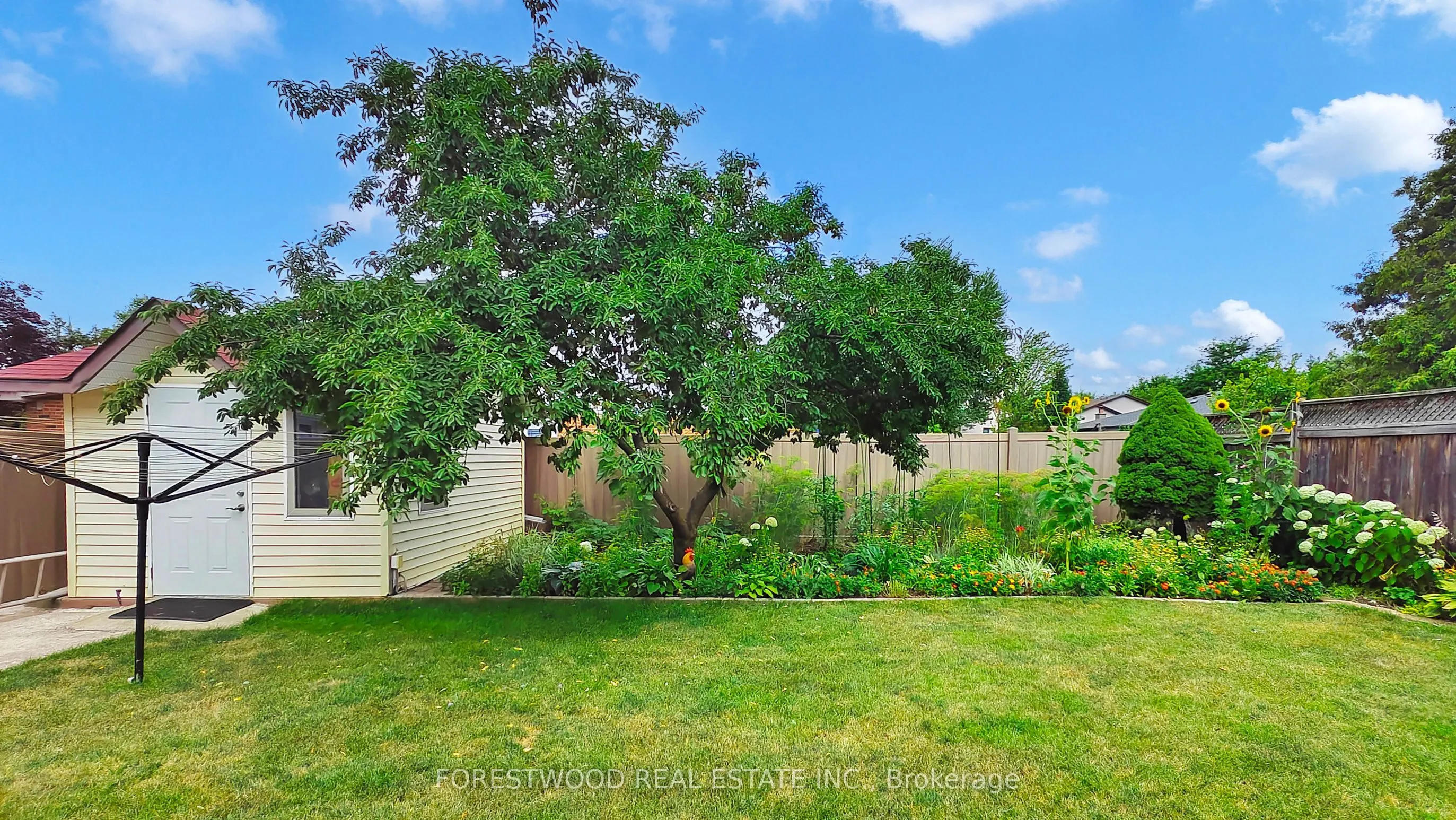 571 Silver Creek Boulevard