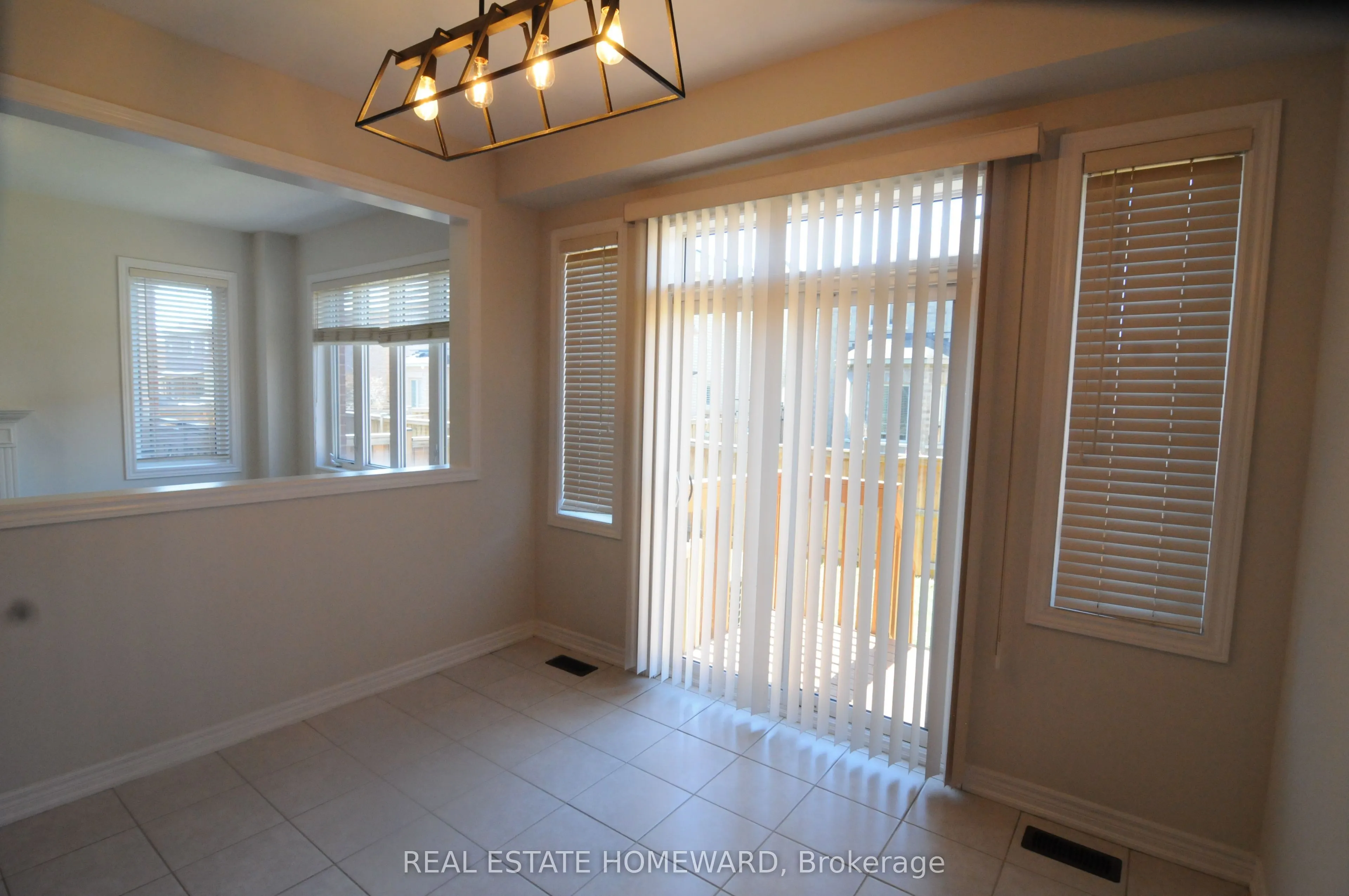 6 Hammerhead Road
