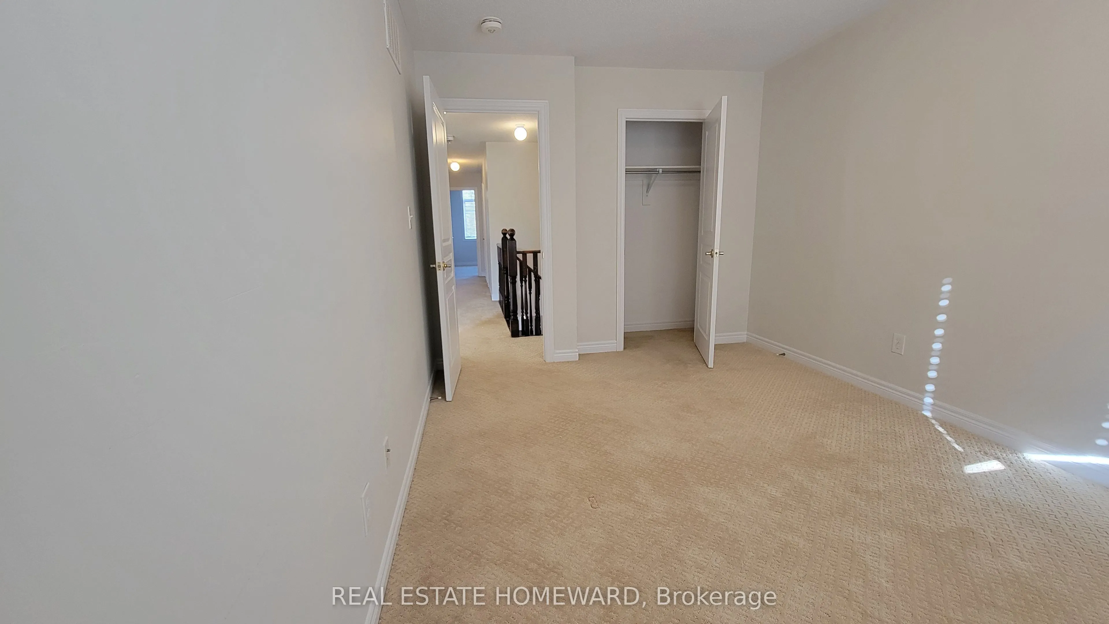 6 Hammerhead Road