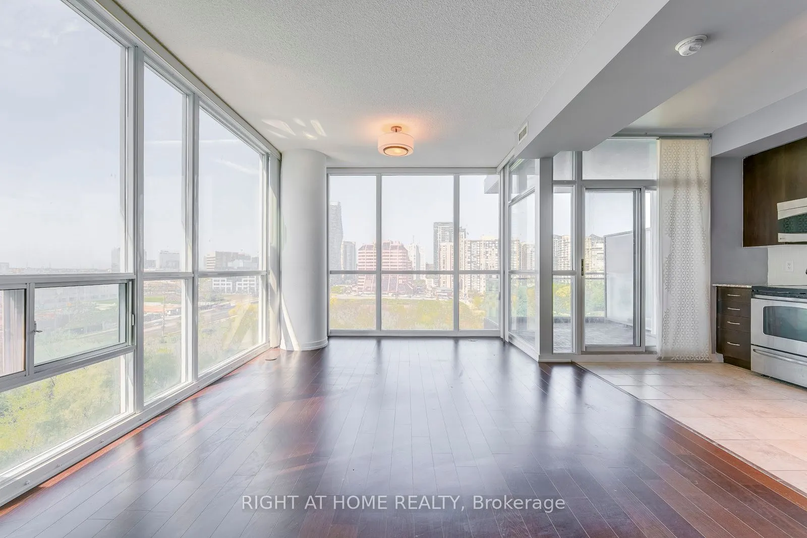 223 Webb Drive, #802