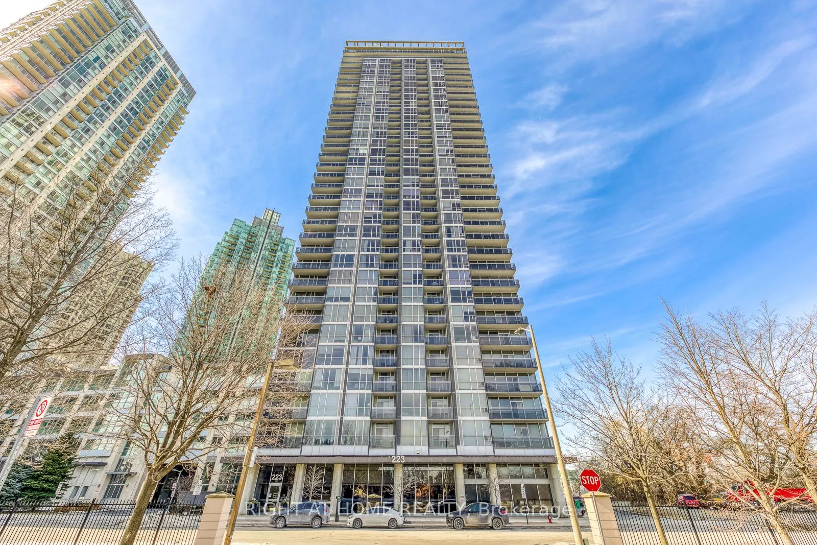 223 Webb Drive, #802