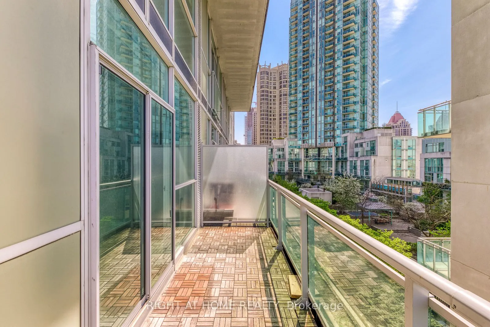 223 Webb Drive, #802