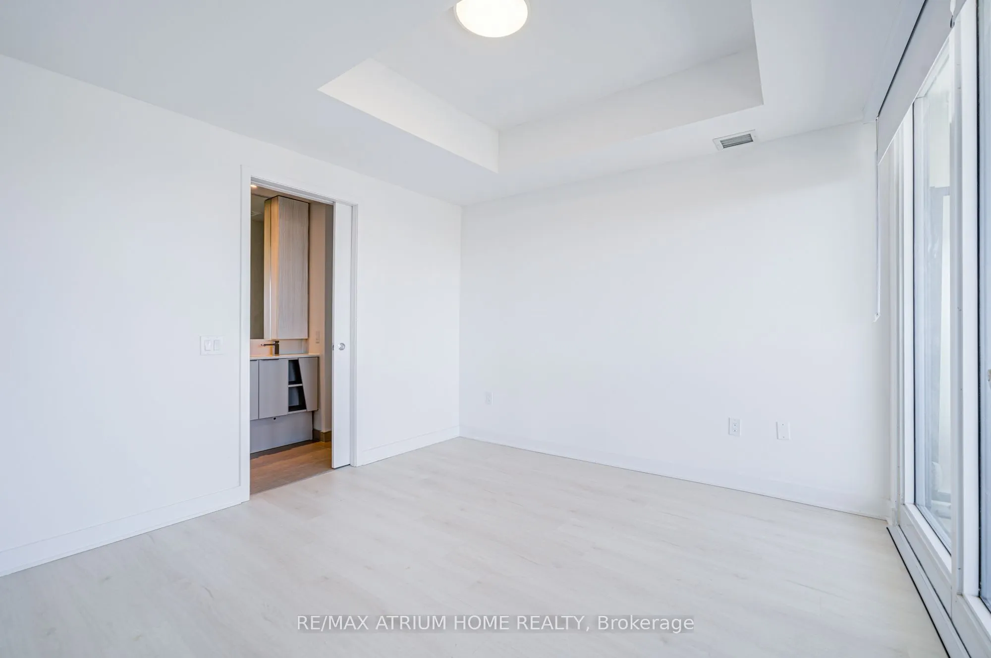 3900 Confederation Parkway E, #2503