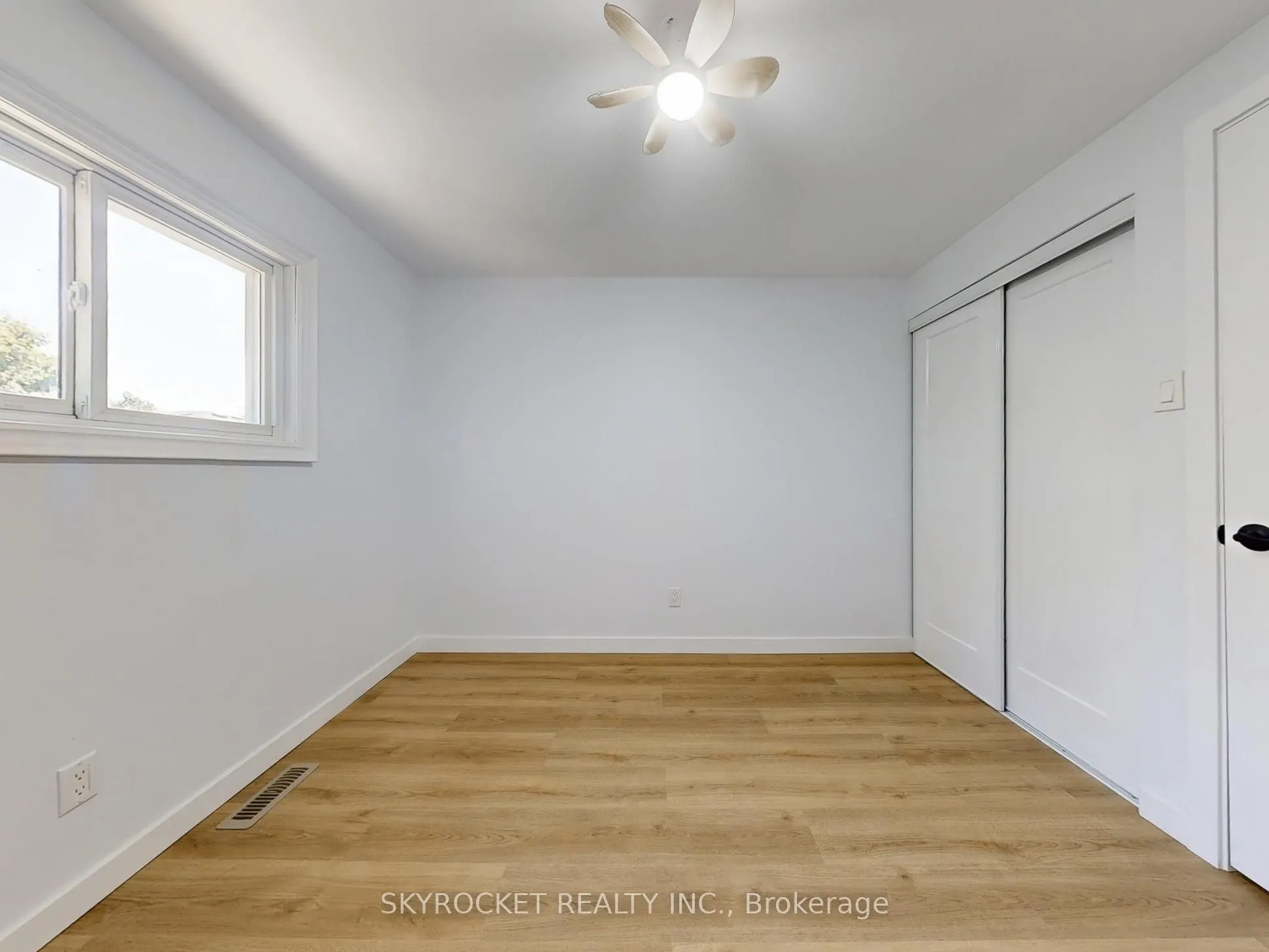 125 Bythia Street