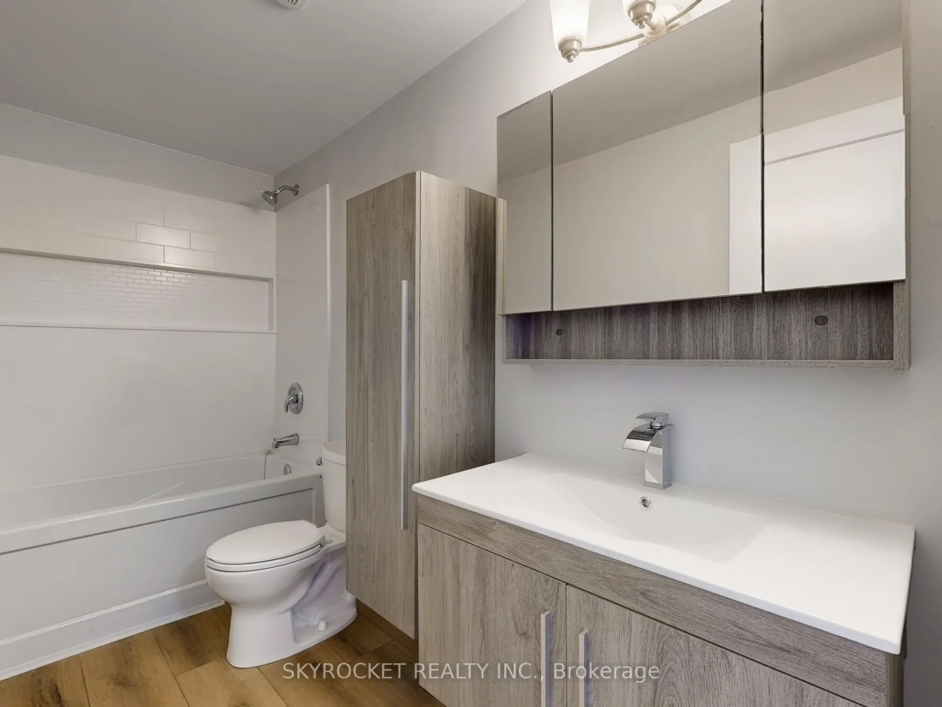 125 Bythia Street