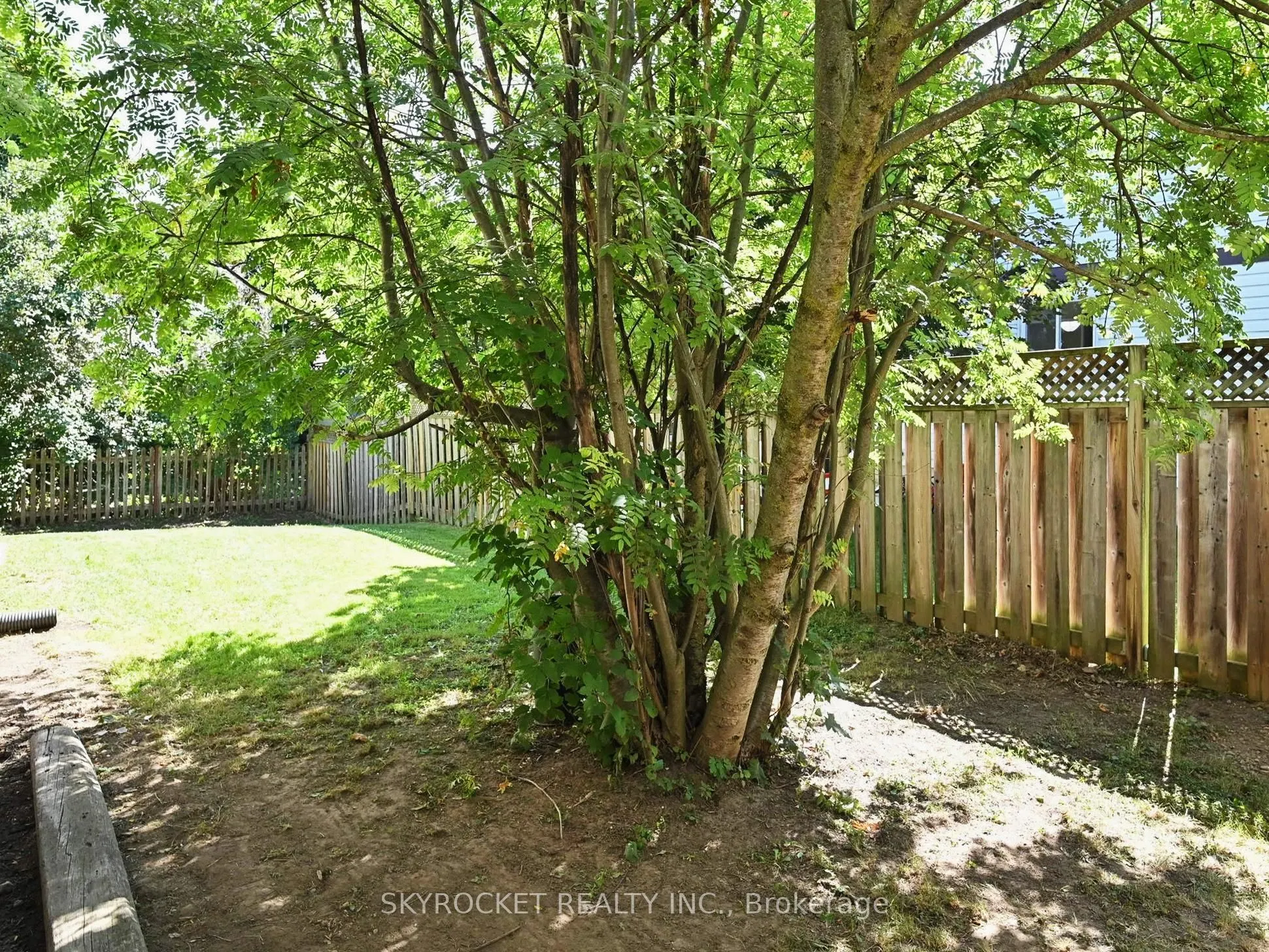 125 Bythia Street