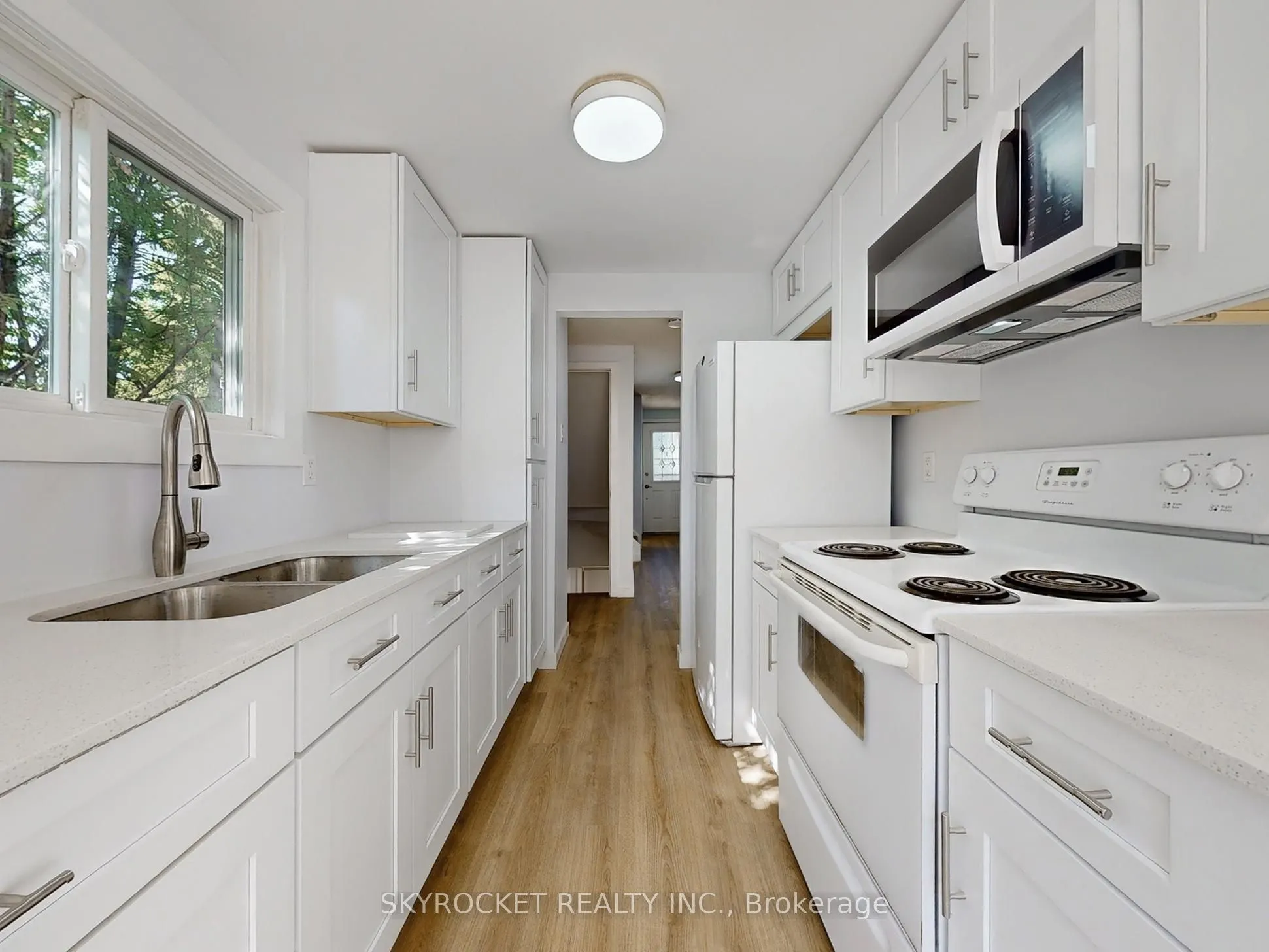 125 Bythia Street