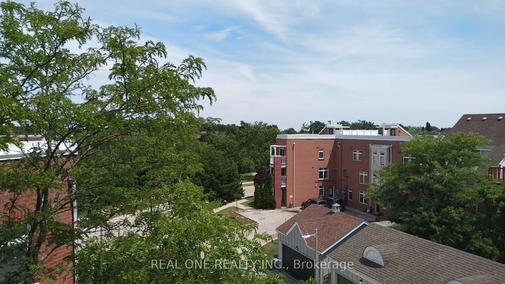 2400 Munn's Avenue, #D