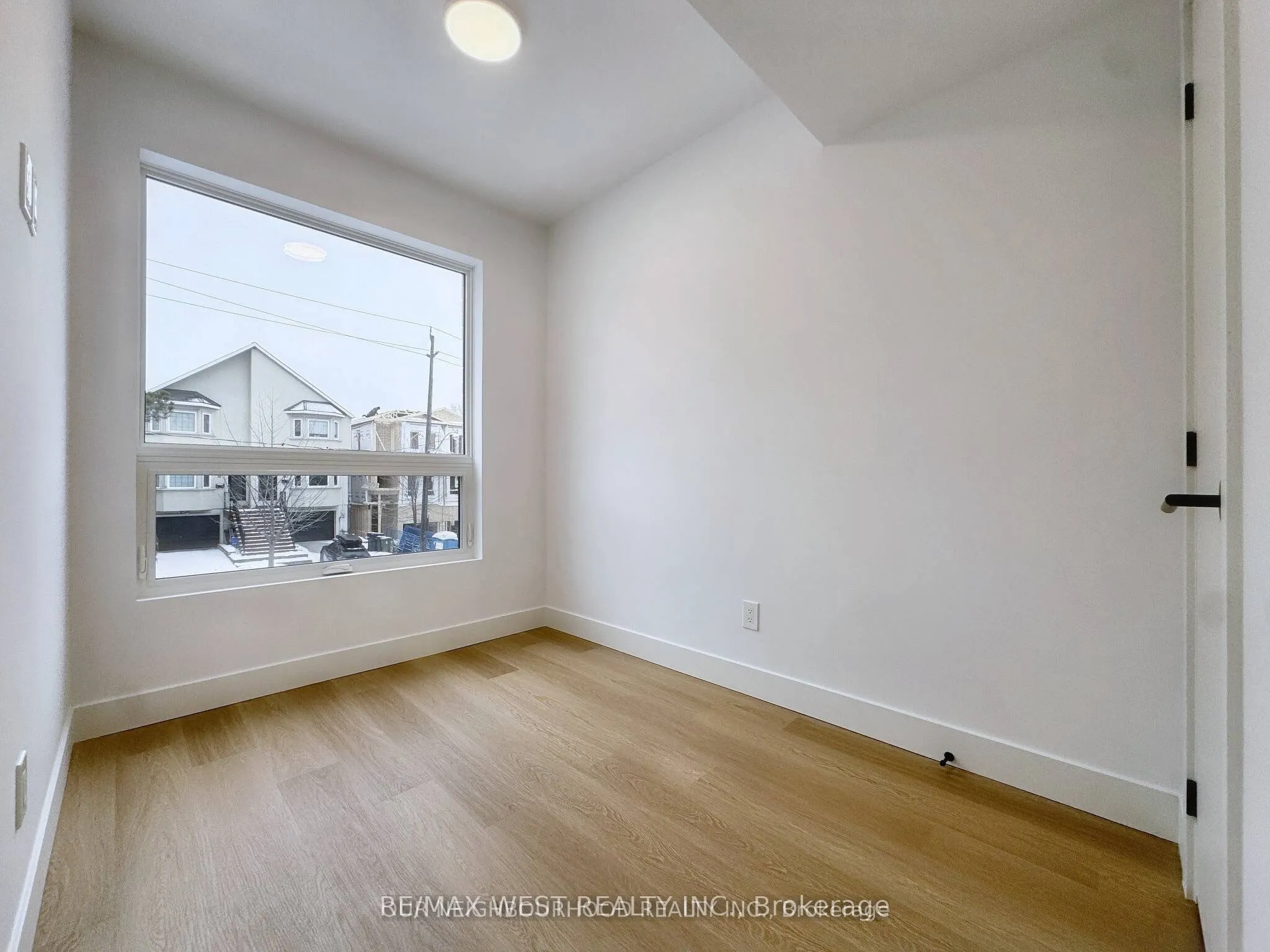 49 Morningside Avenue