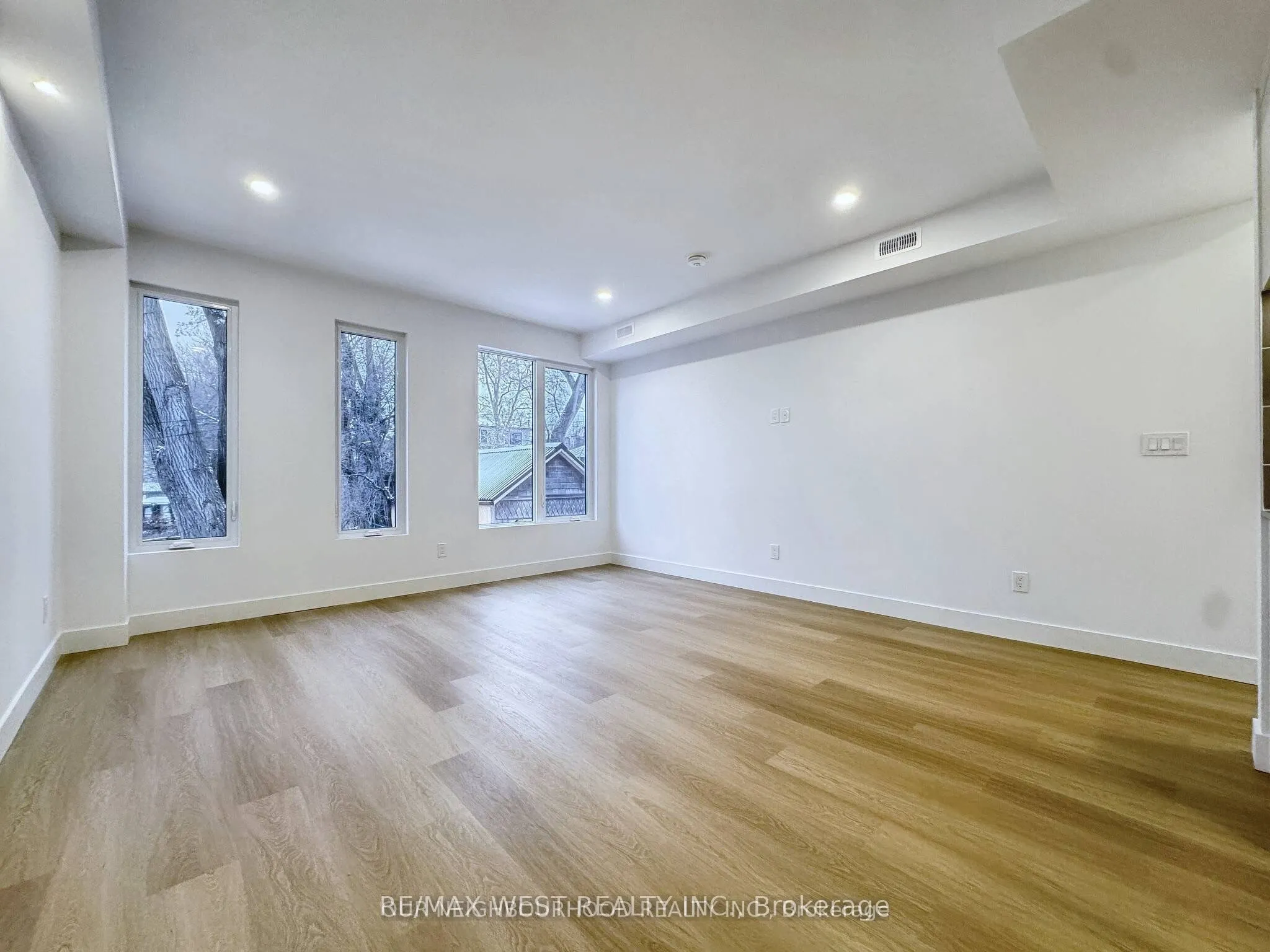 49 Morningside Avenue