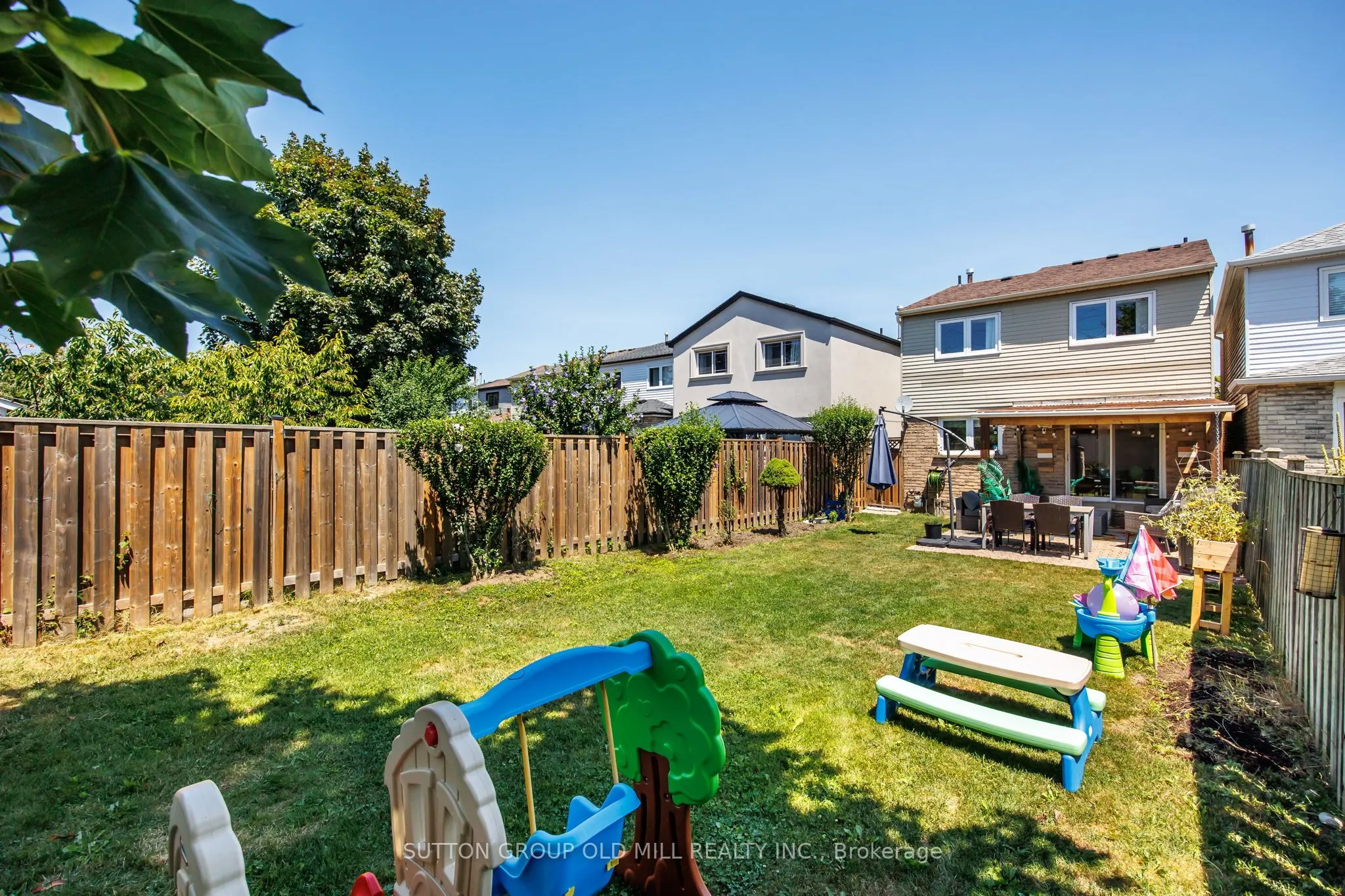4336 Lee Drive