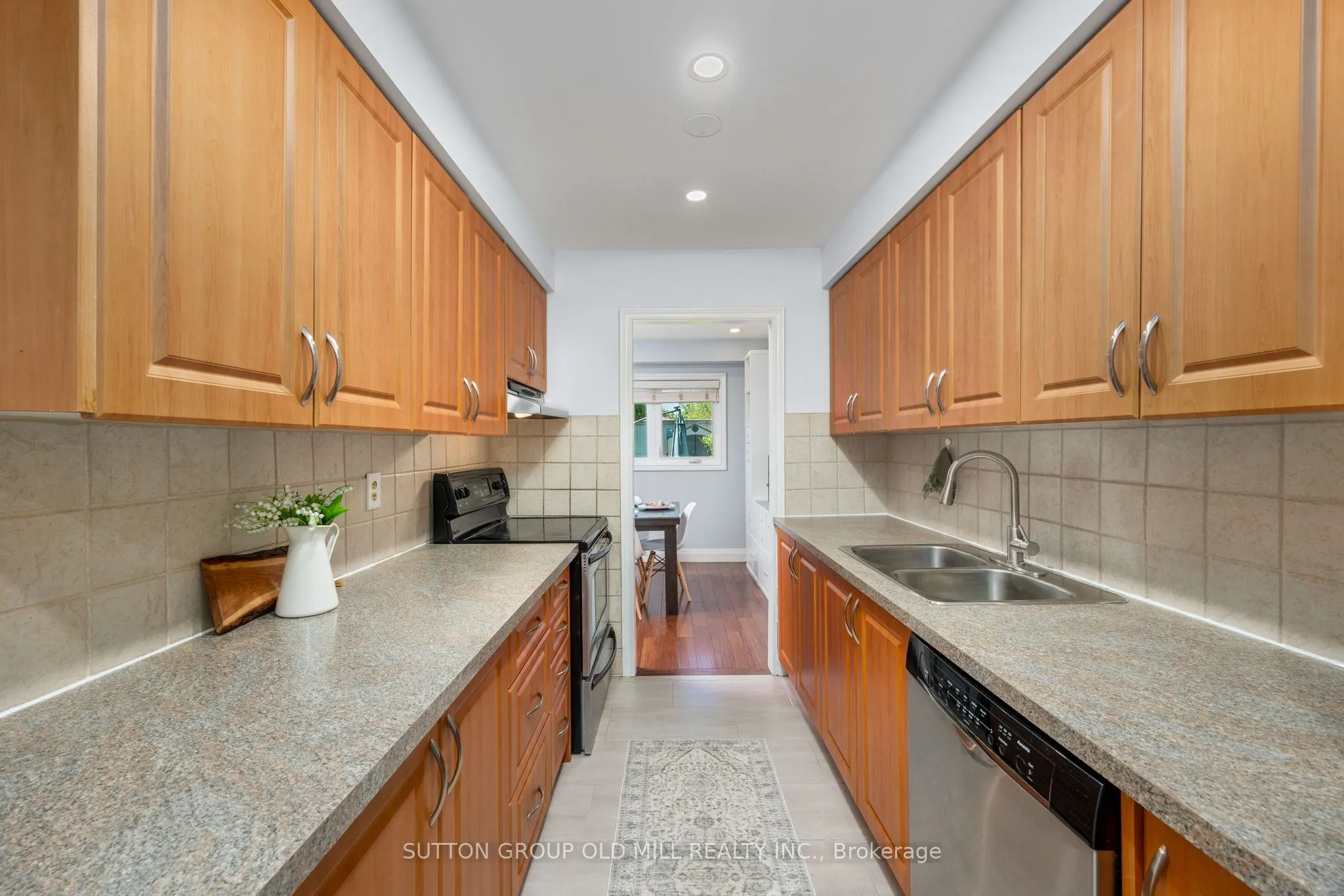 4336 Lee Drive