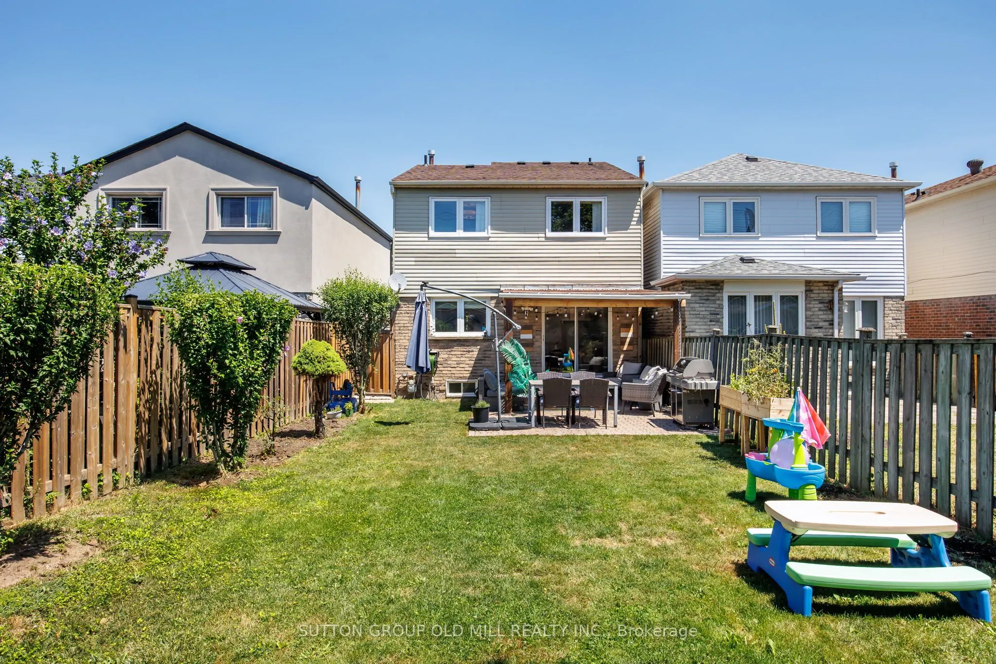 4336 Lee Drive
