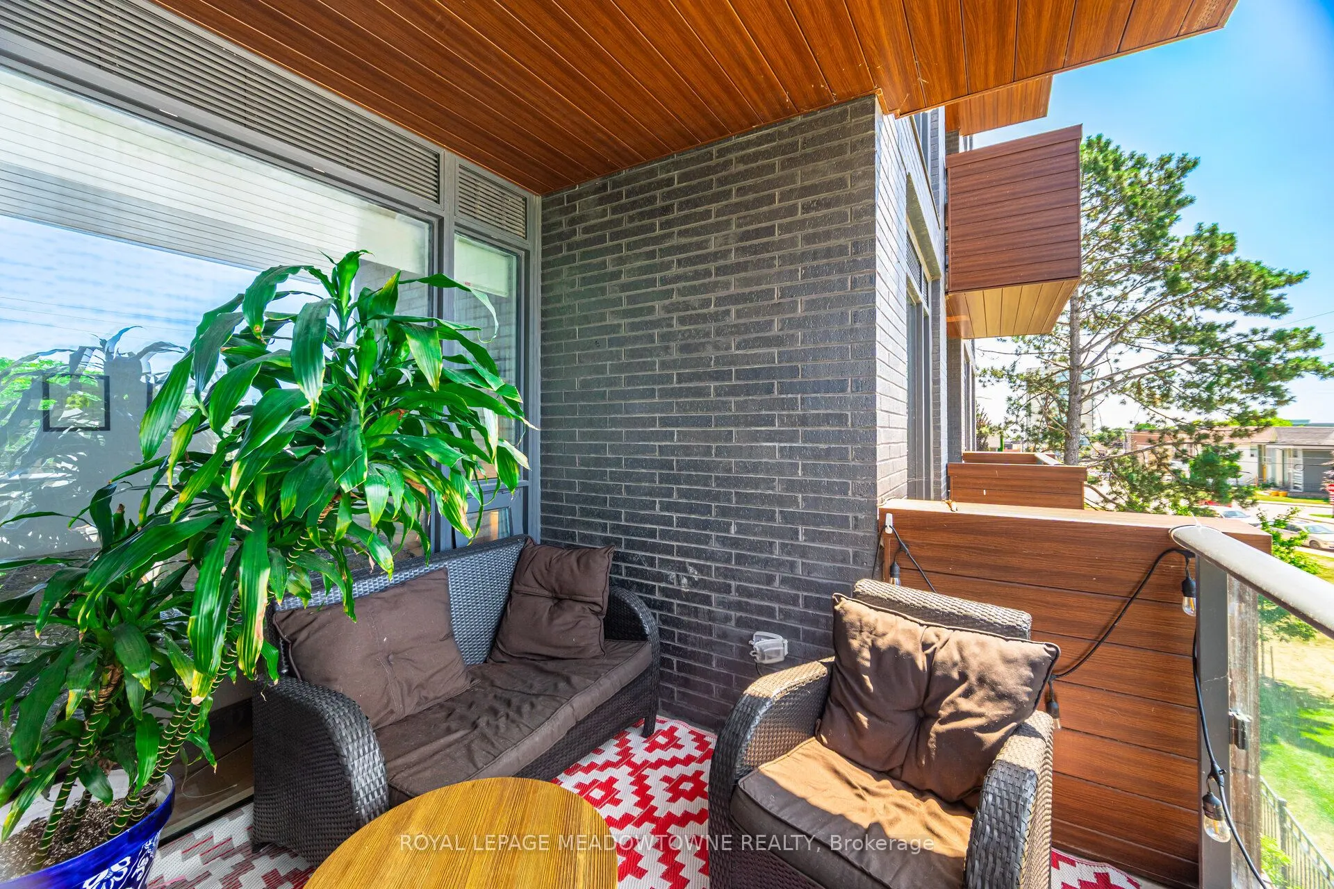 21 Park Street E, #307