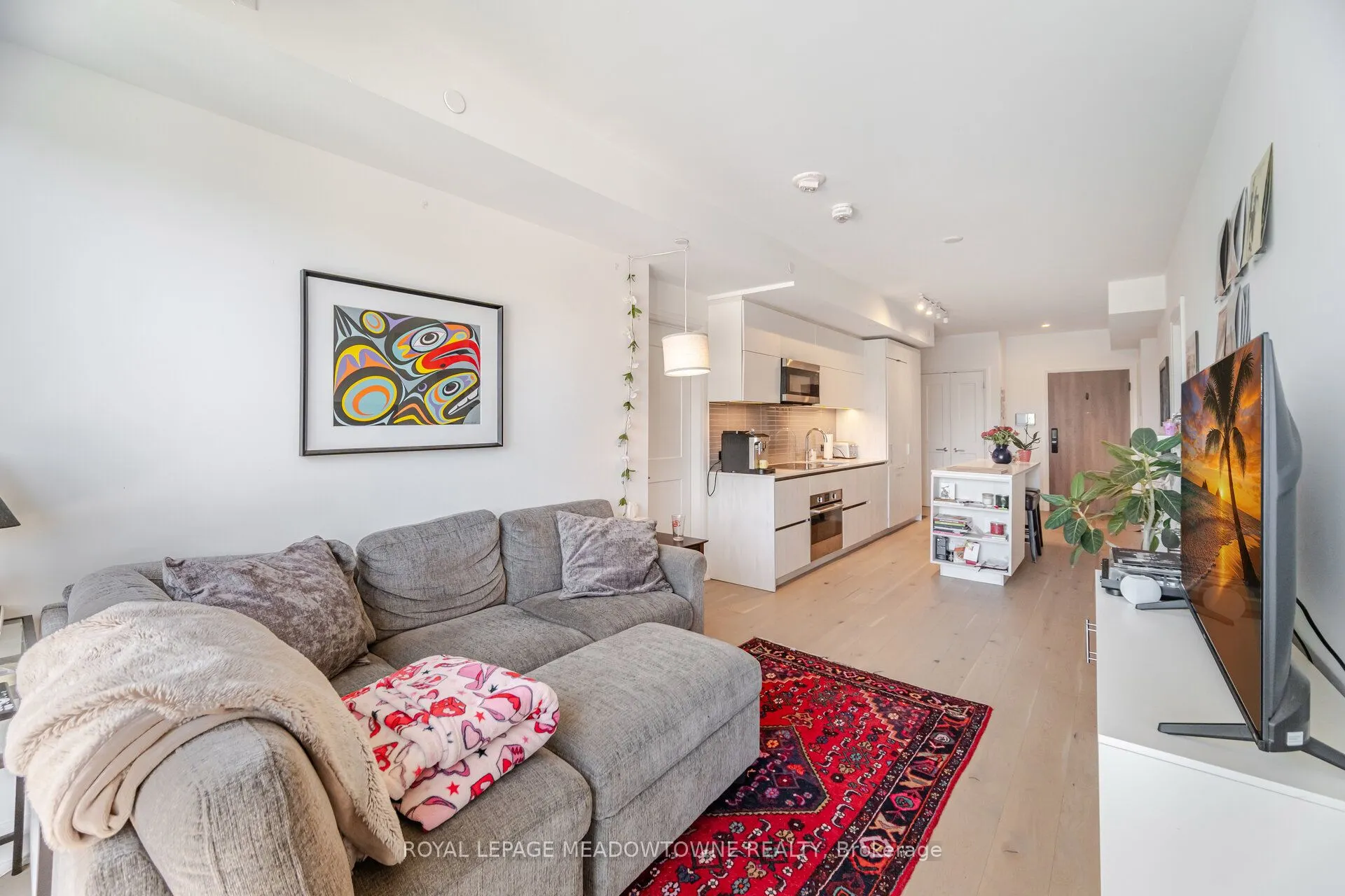 21 Park Street E, #307