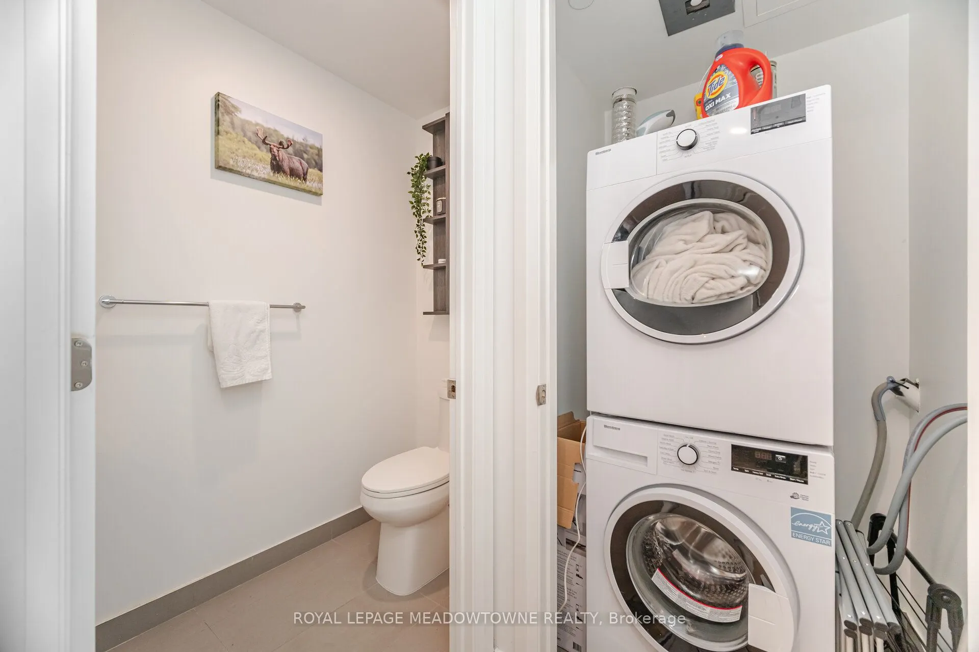21 Park Street E, #307
