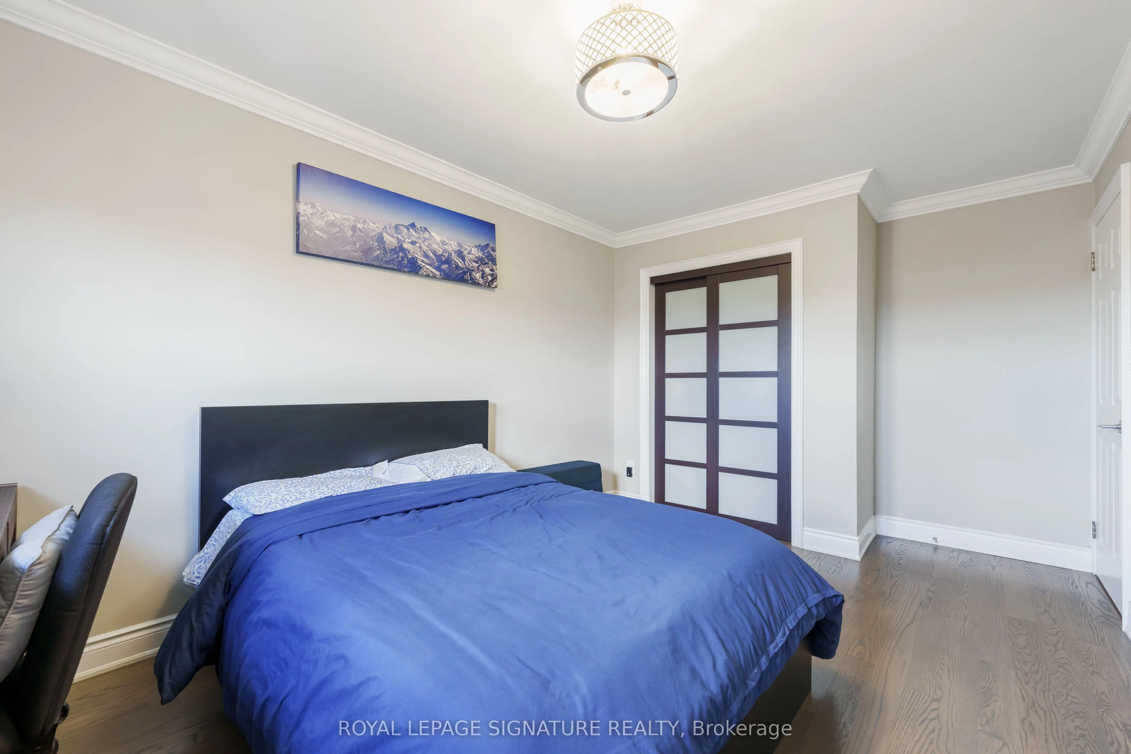 4091 Dursley Crescent