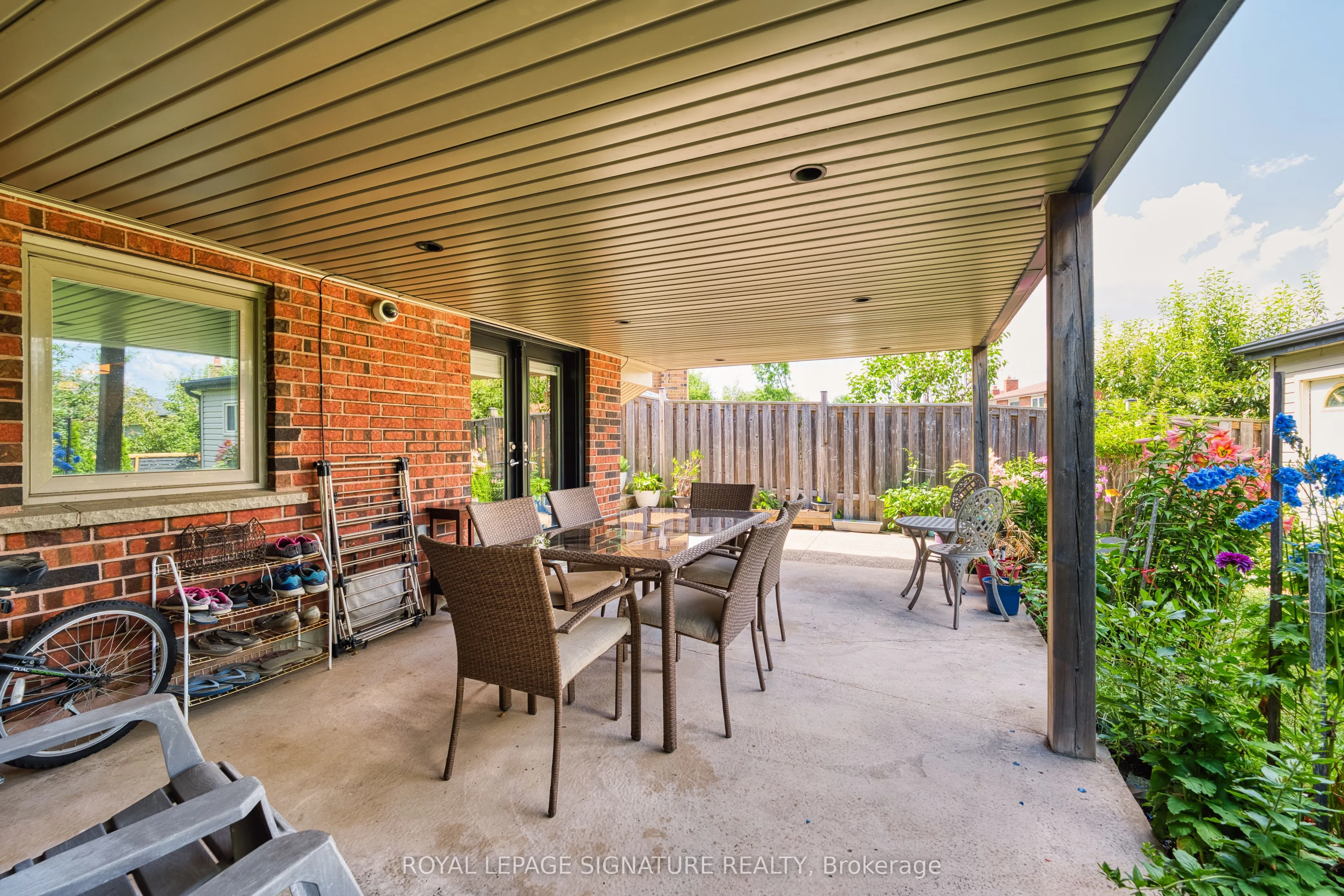 4091 Dursley Crescent