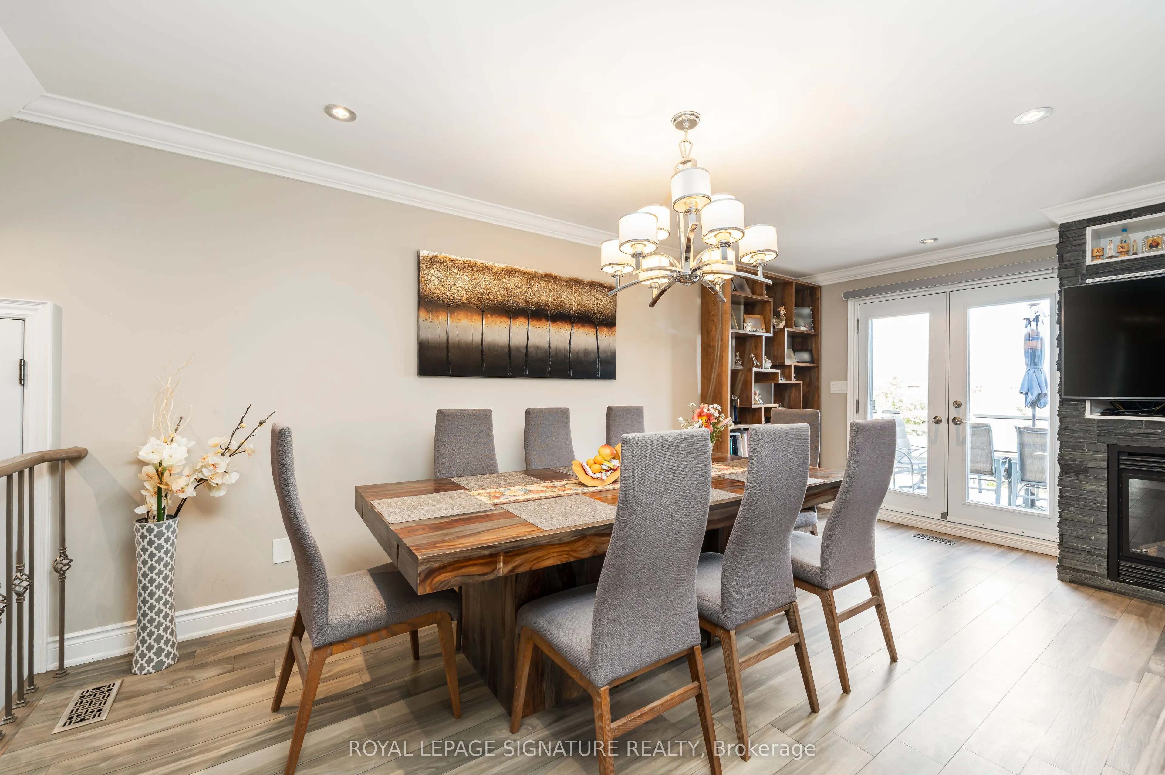 4091 Dursley Crescent
