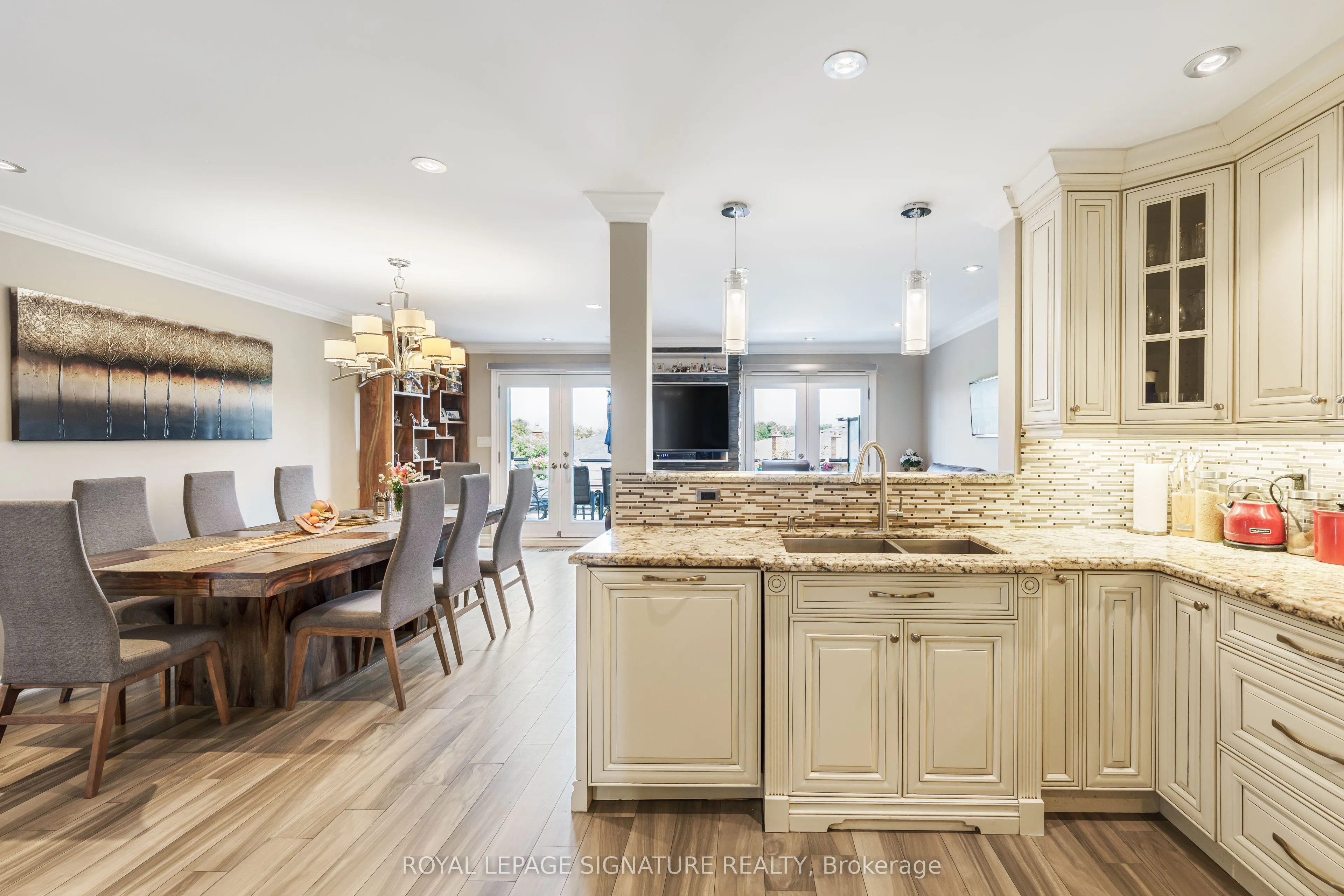 4091 Dursley Crescent