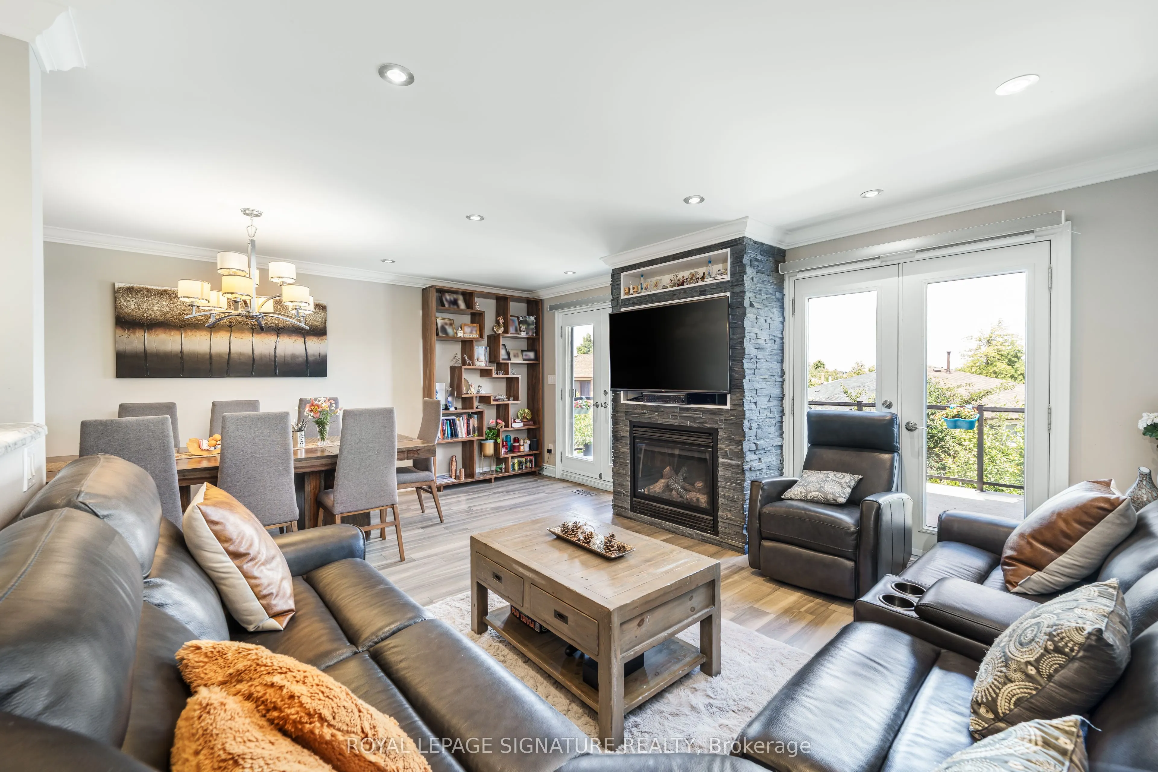 4091 Dursley Crescent