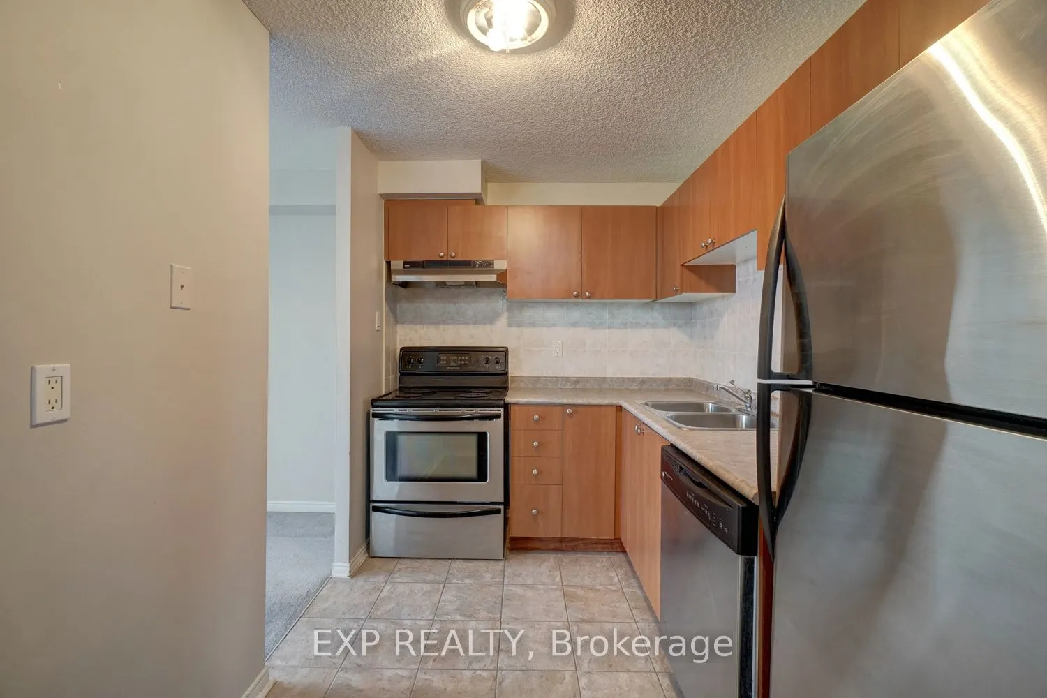 2900 Battleford Road, #604