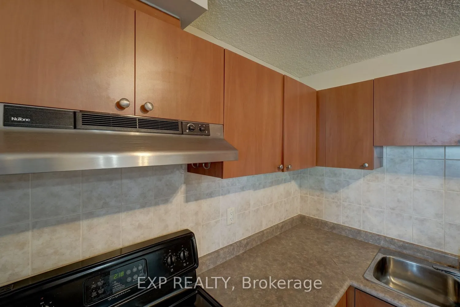 2900 Battleford Road, #604