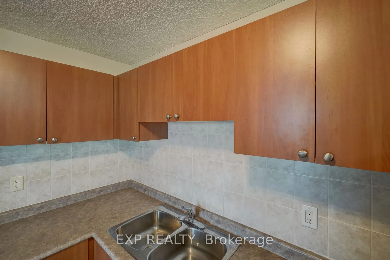 2900 Battleford Road, #604