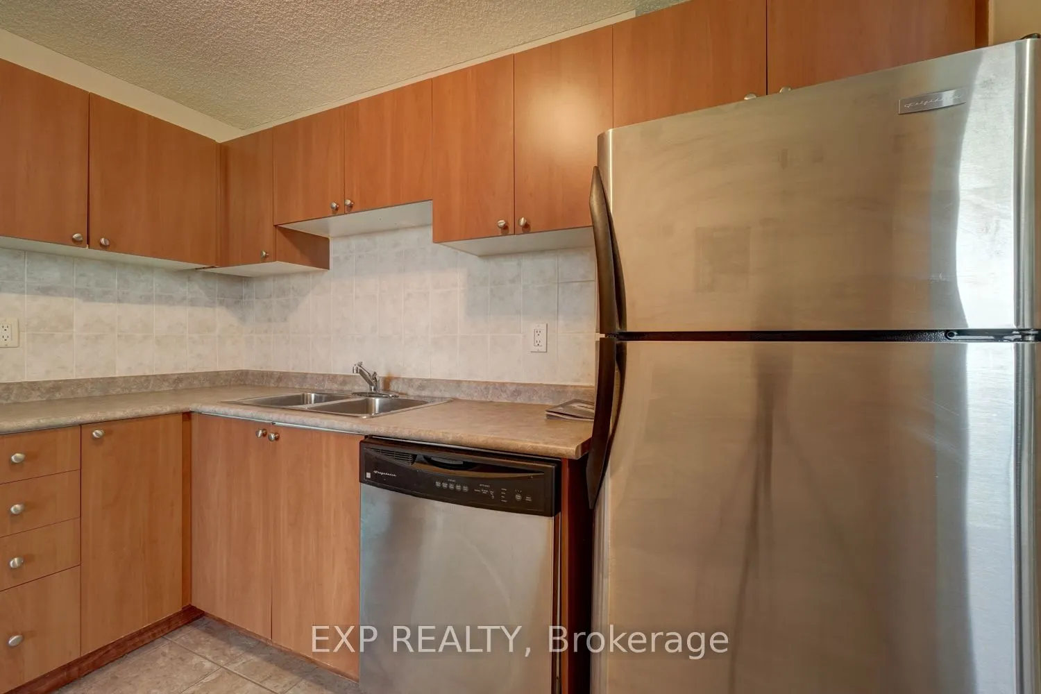 2900 Battleford Road, #604