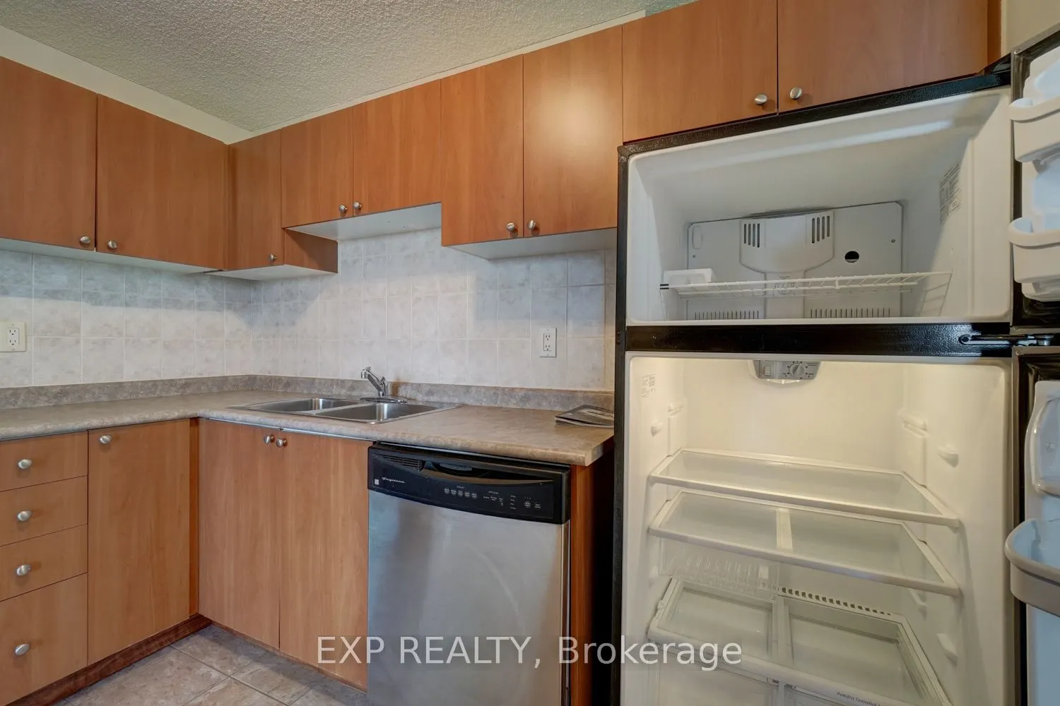 2900 Battleford Road, #604
