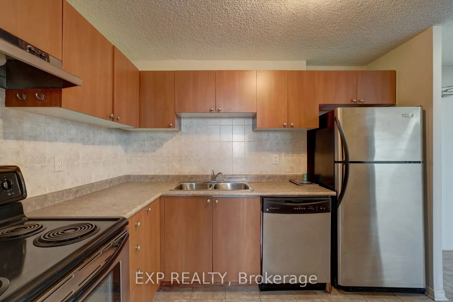 2900 Battleford Road, #604
