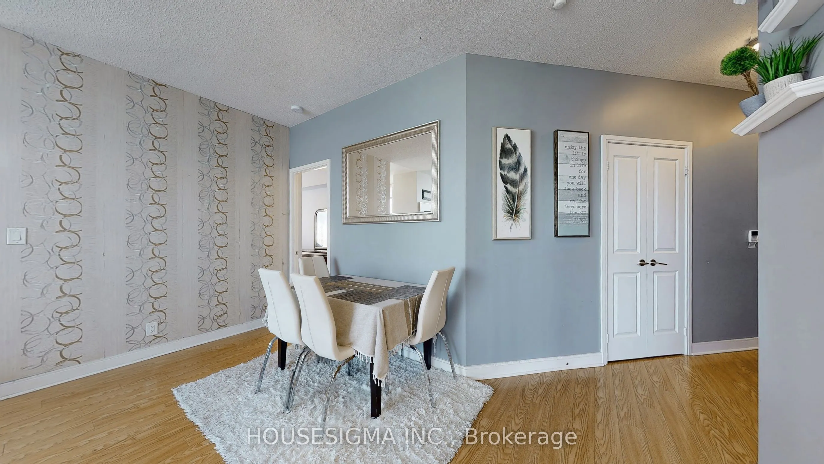 80 Absolute Avenue, #1303