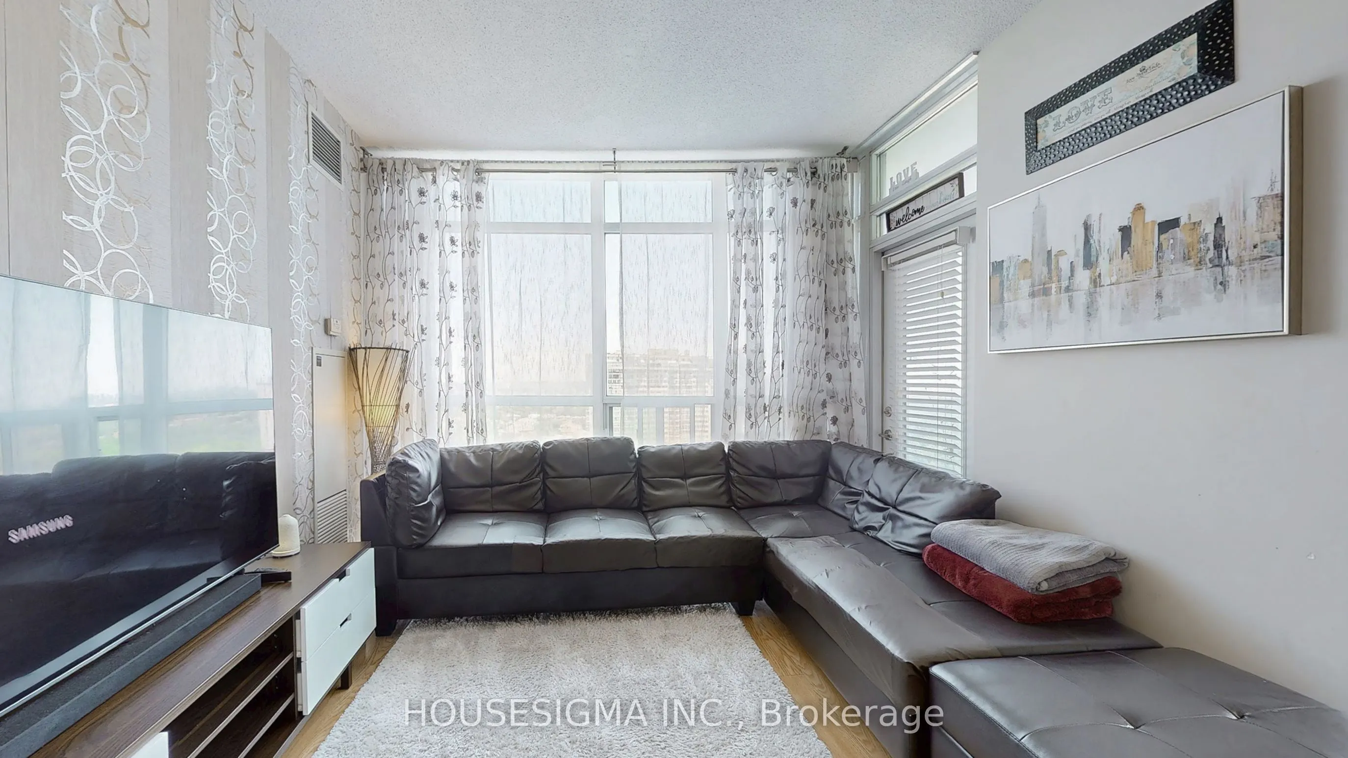 80 Absolute Avenue, #1303