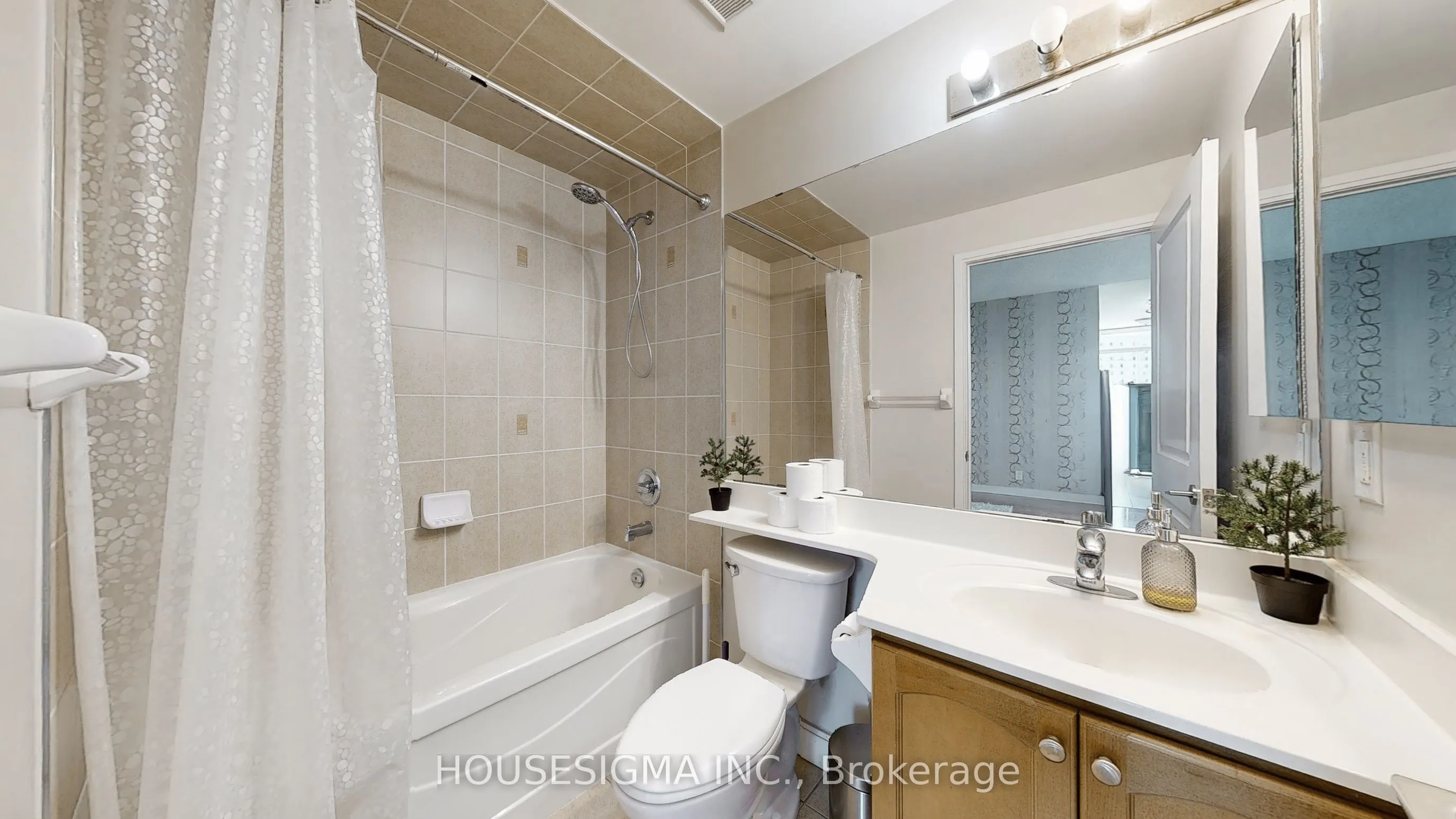 80 Absolute Avenue, #1303